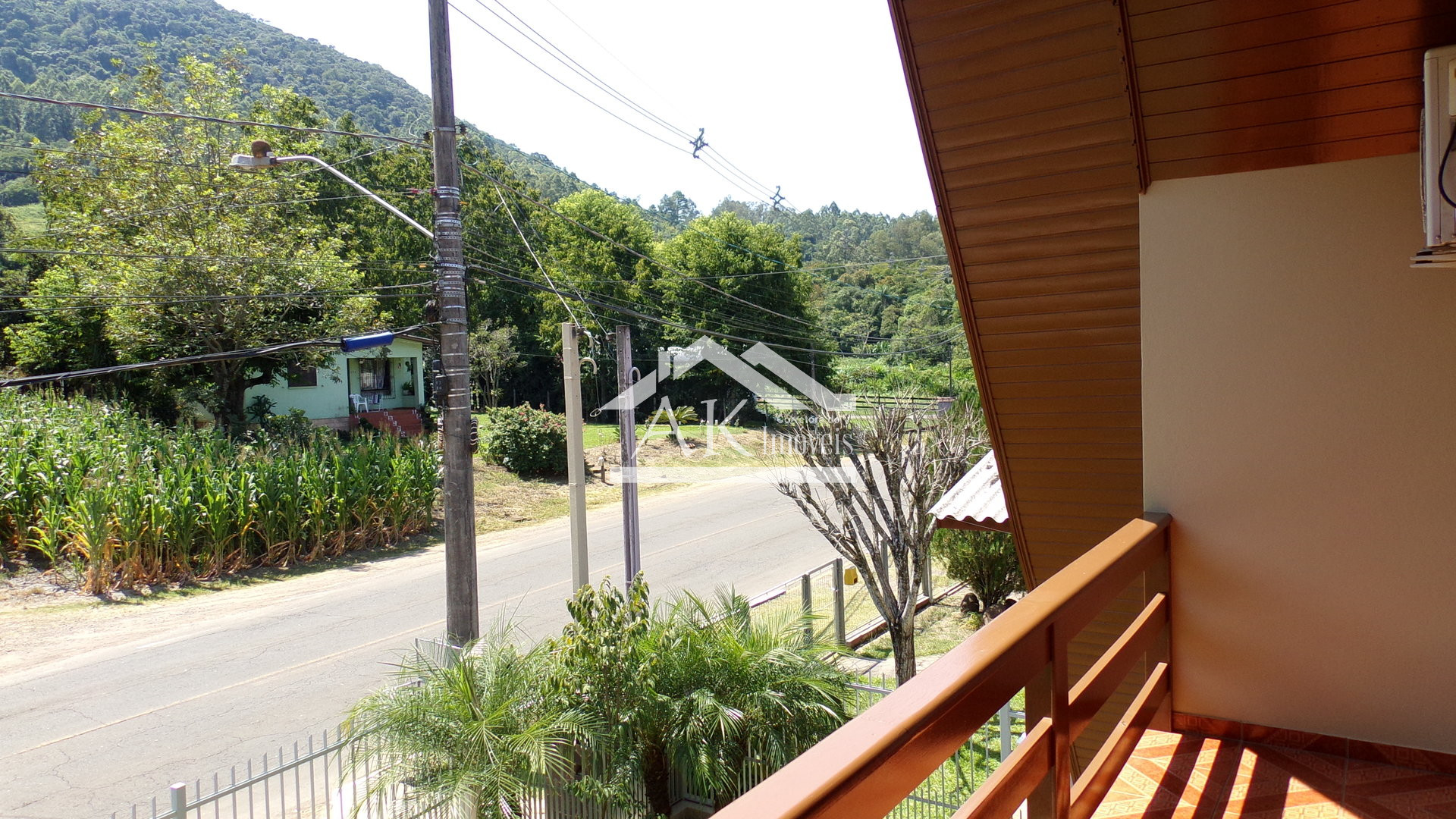 Casa com salão de festas e 3 quartos à venda em Picada Café na Serra Gaúcha