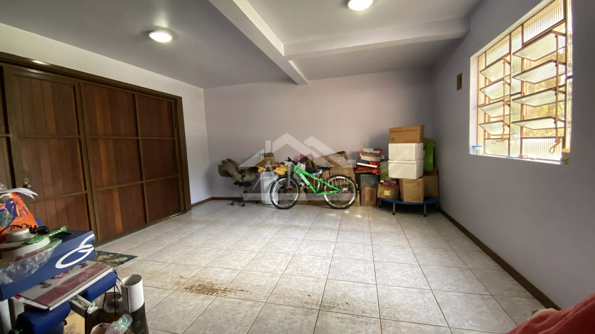 Sítio com estrutura completa, açude e piscina na cidade de Feliz-RS