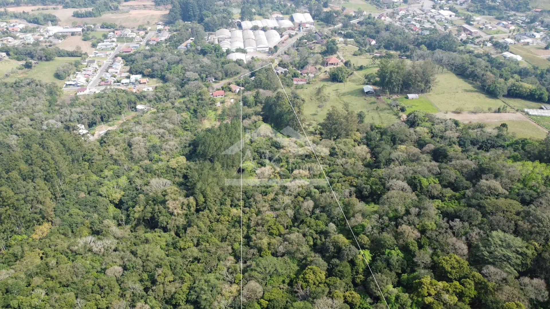 Excelente área comercial às margens da BR 116 em Picada Café na Serra Gaúcha