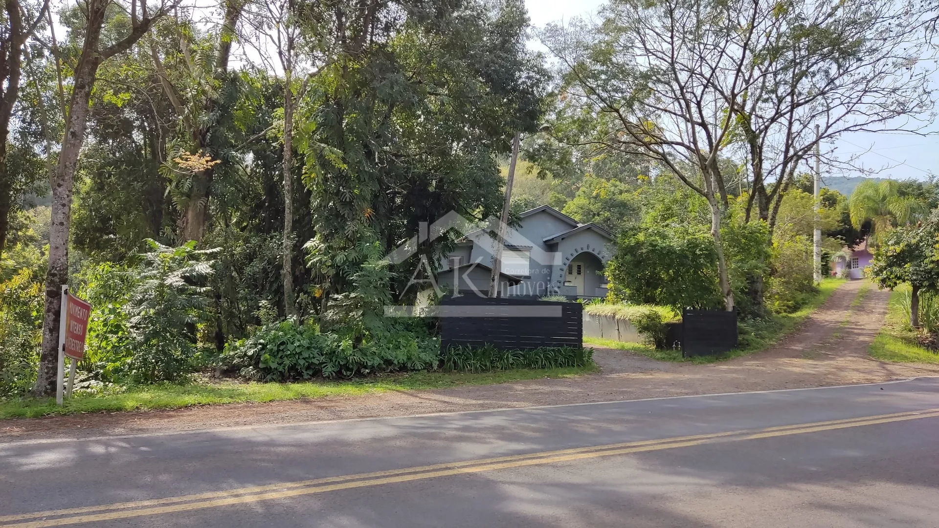 Excelente área comercial às margens da BR 116 em Picada Café na Serra Gaúcha
