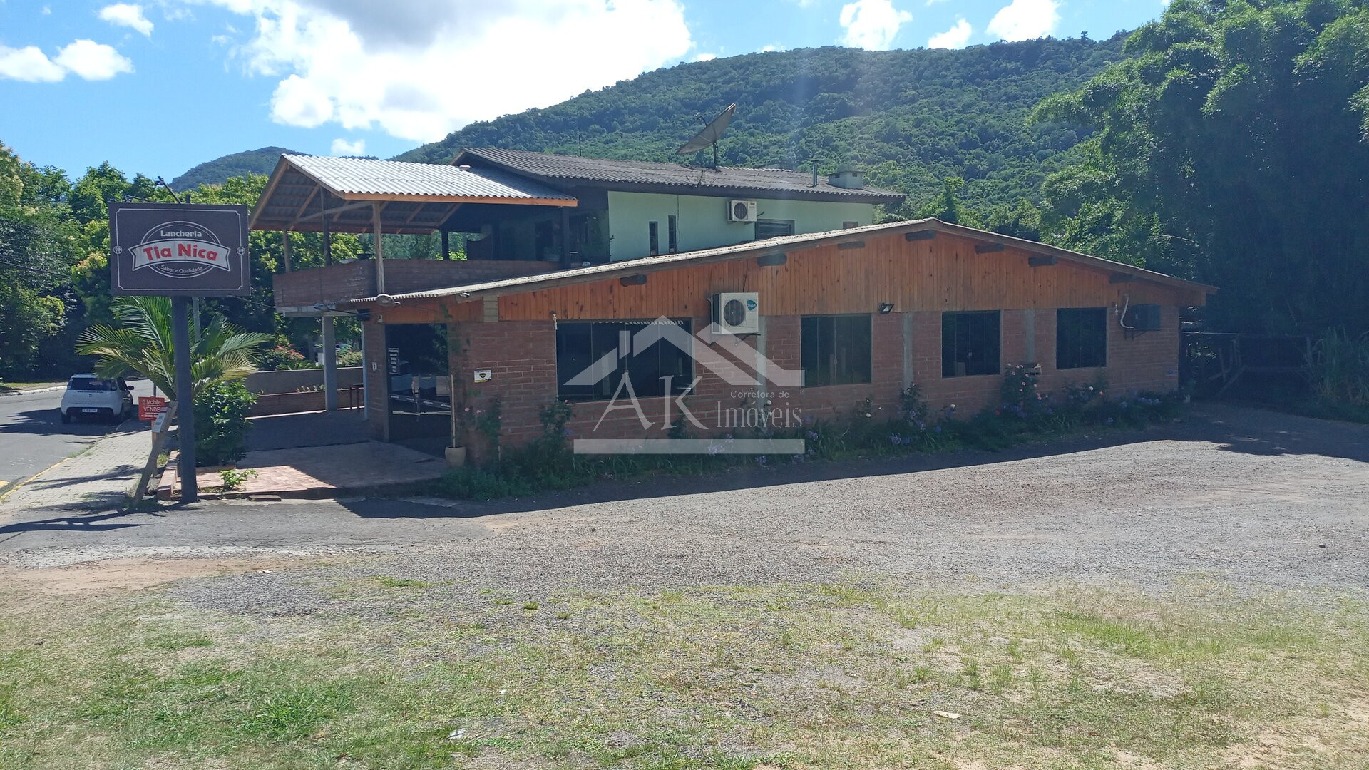 Excelente ponto comercial à venda às margens da BR 116 em Picada Café na Serra Gaúcha