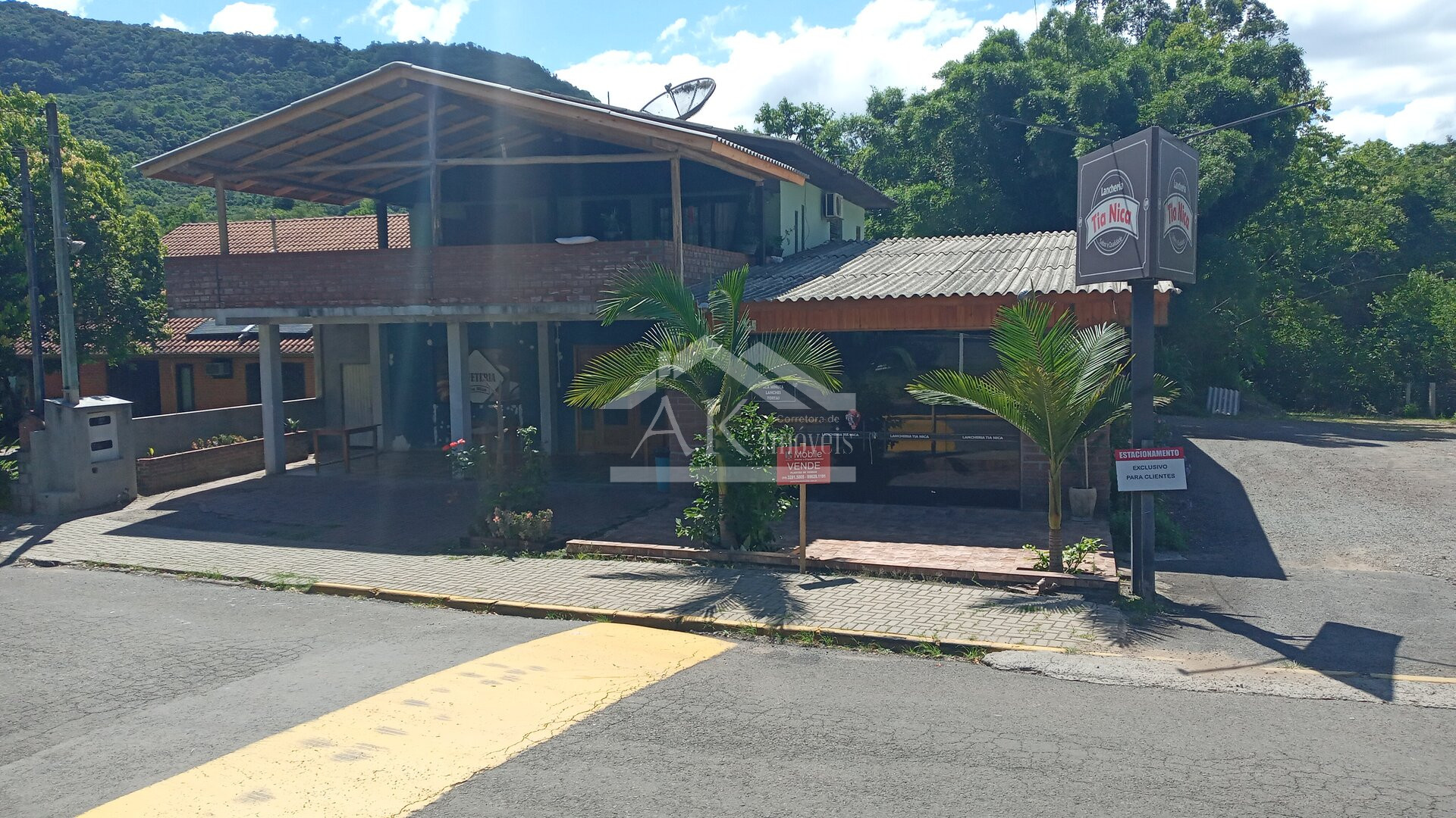 Excelente ponto comercial à venda às margens da BR 116 em Picada Café na Serra Gaúcha