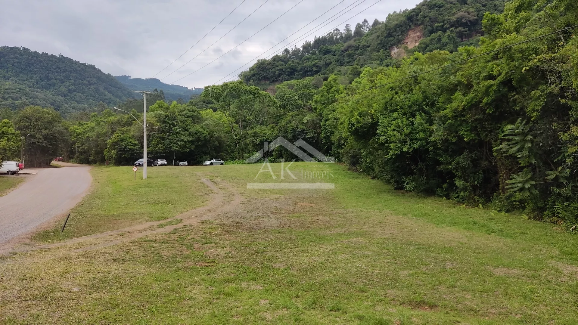 Terreno comercial à venda às margens da BR-116 em Picada Café na Serra Gaúcha