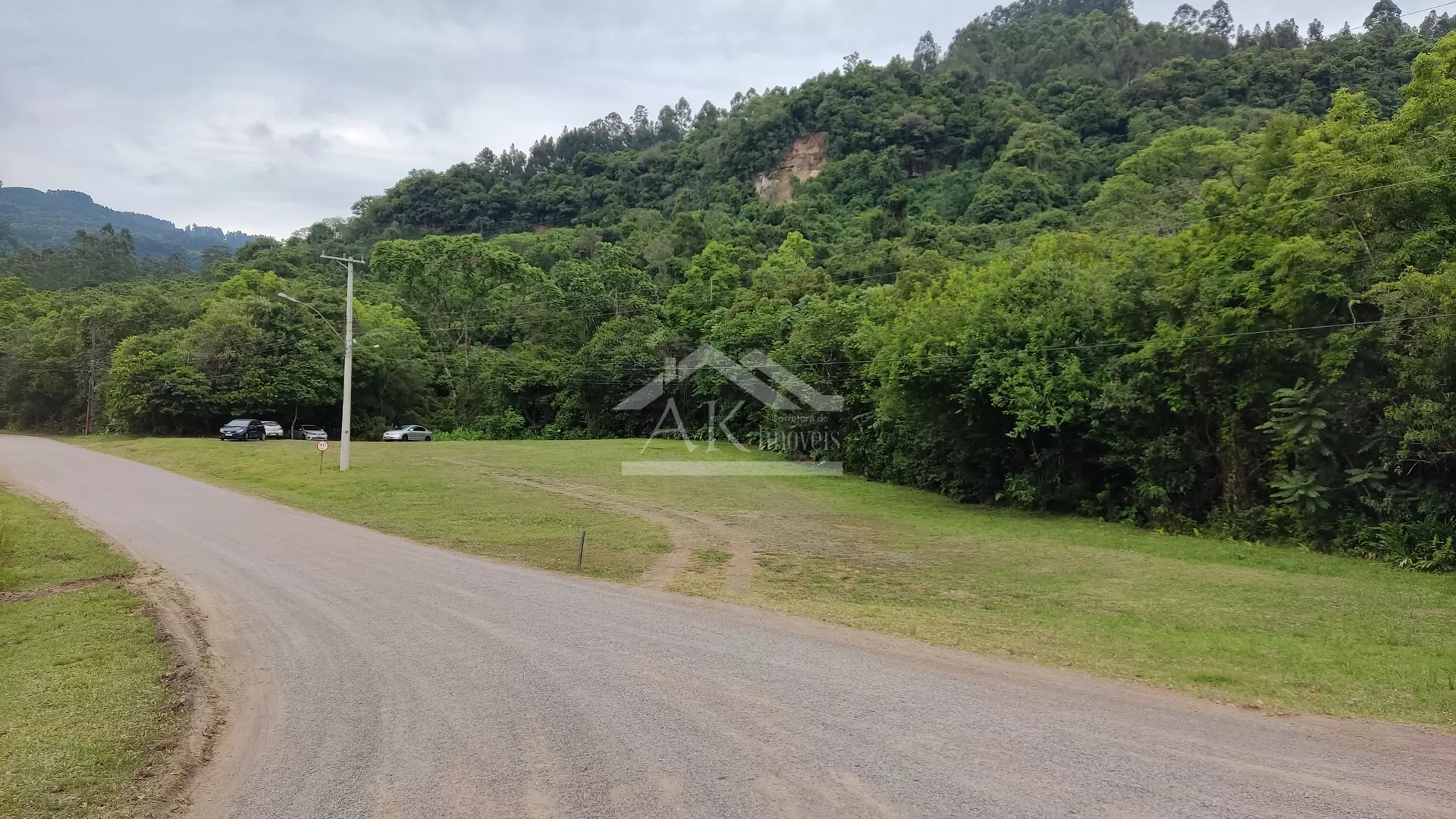 Terreno comercial à venda às margens da BR-116 em Picada Café na Serra Gaúcha