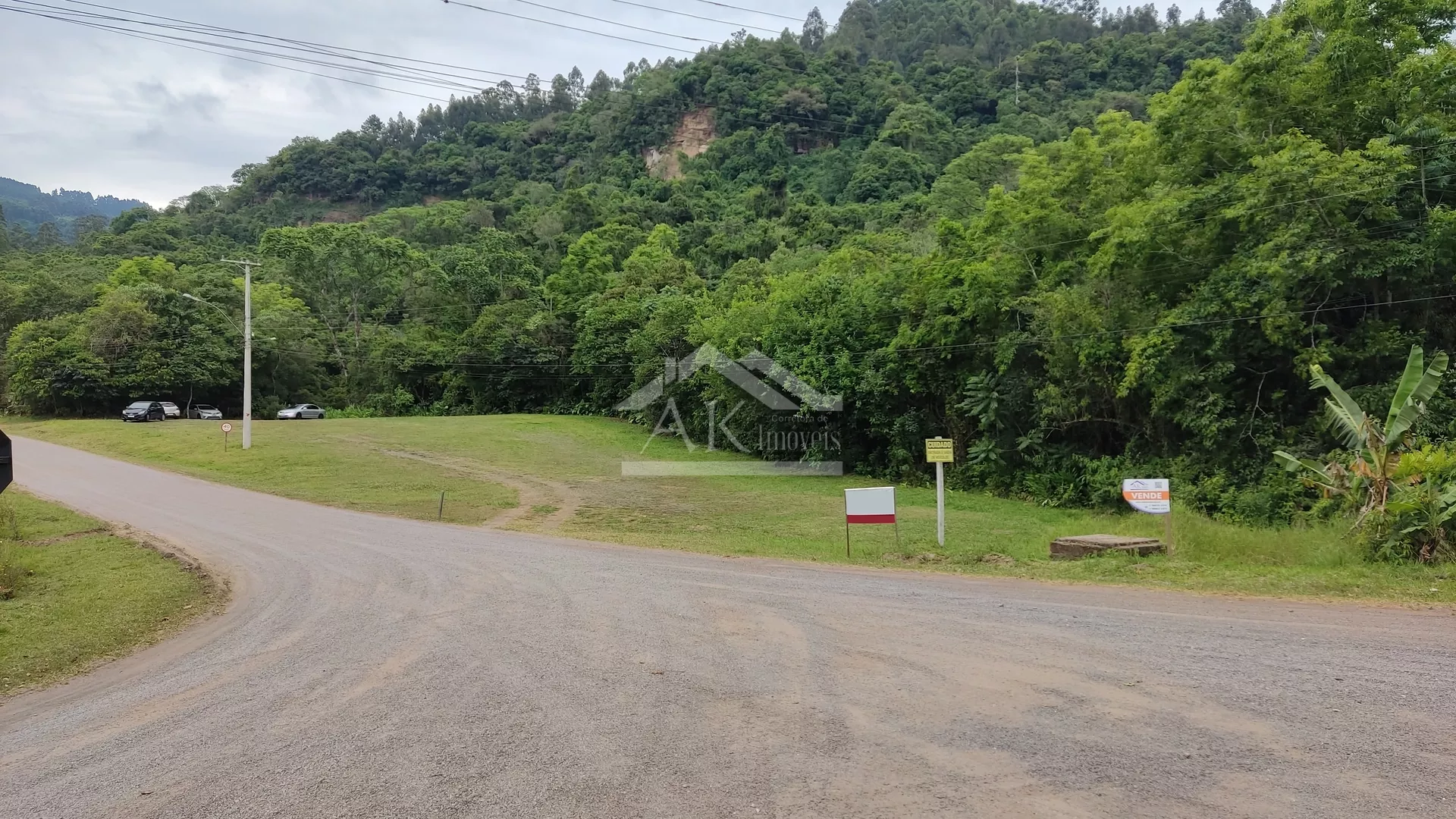 Terreno comercial à venda às margens da BR-116 em Picada Café na Serra Gaúcha