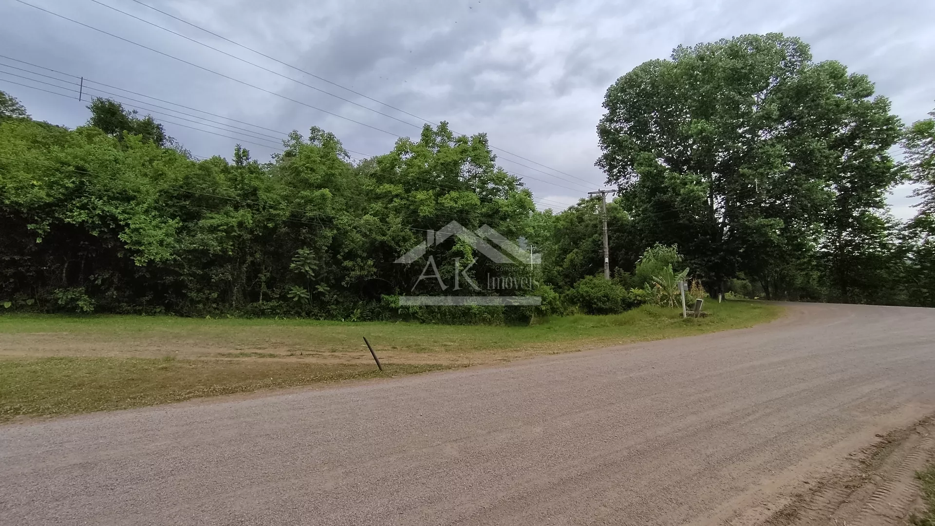 Terreno comercial à venda às margens da BR-116 em Picada Café na Serra Gaúcha