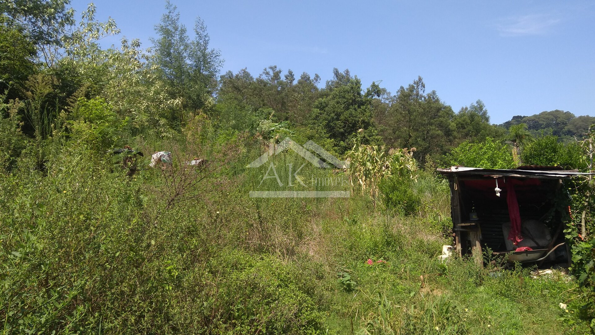 Área de terras com vista panorâmica à venda na zona rural de Morro Reuter