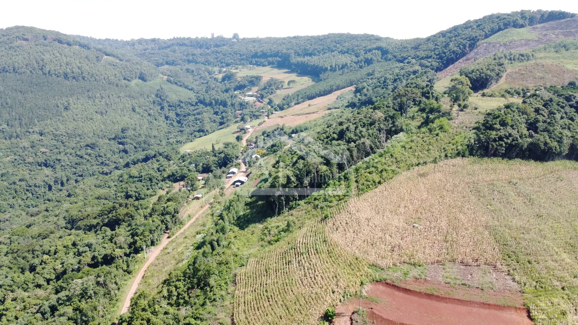 Área de terra com vista panorâmica à venda em Morro Reuter-RS