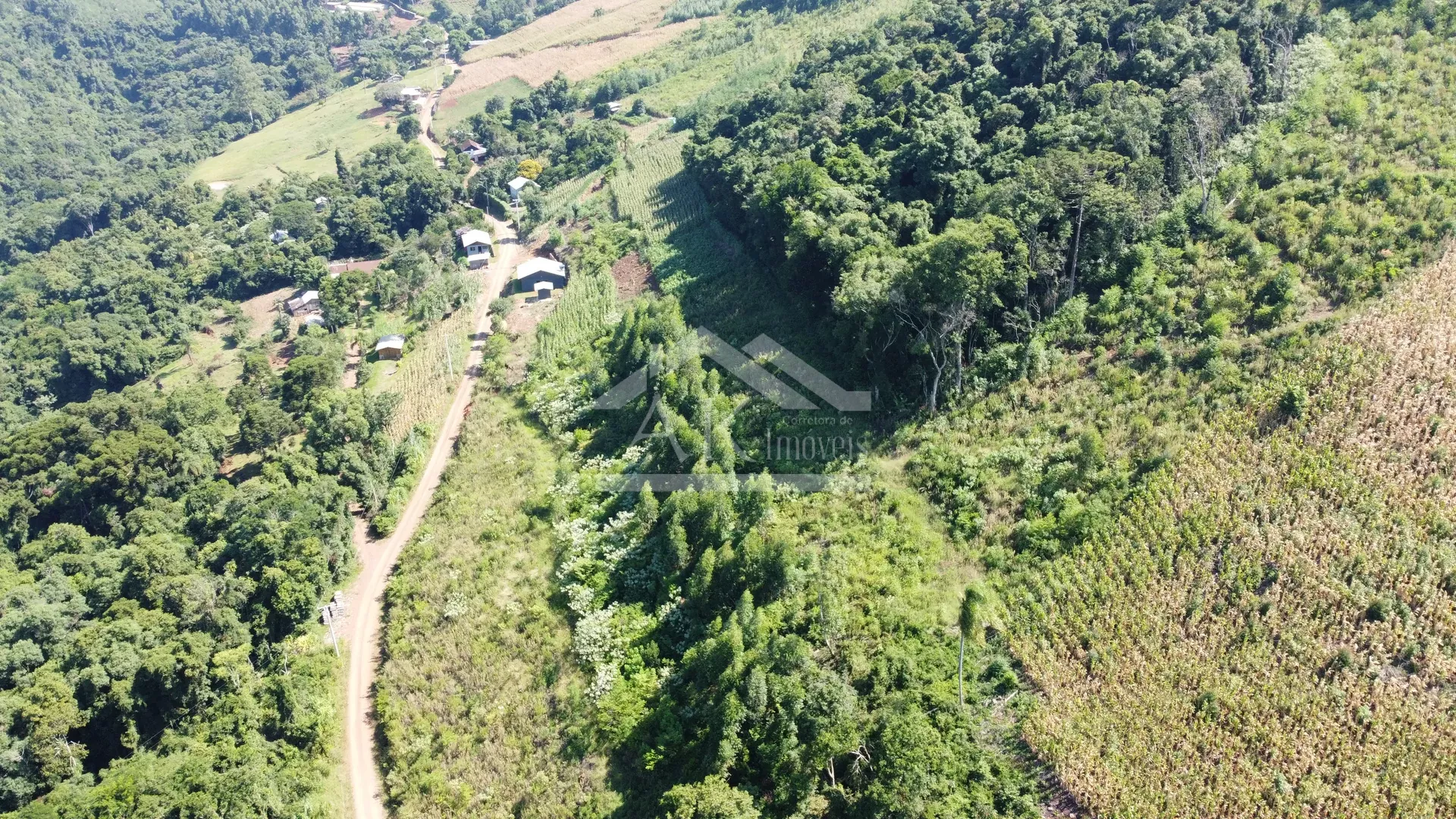 Área de terra com vista panorâmica à venda em Morro Reuter-RS