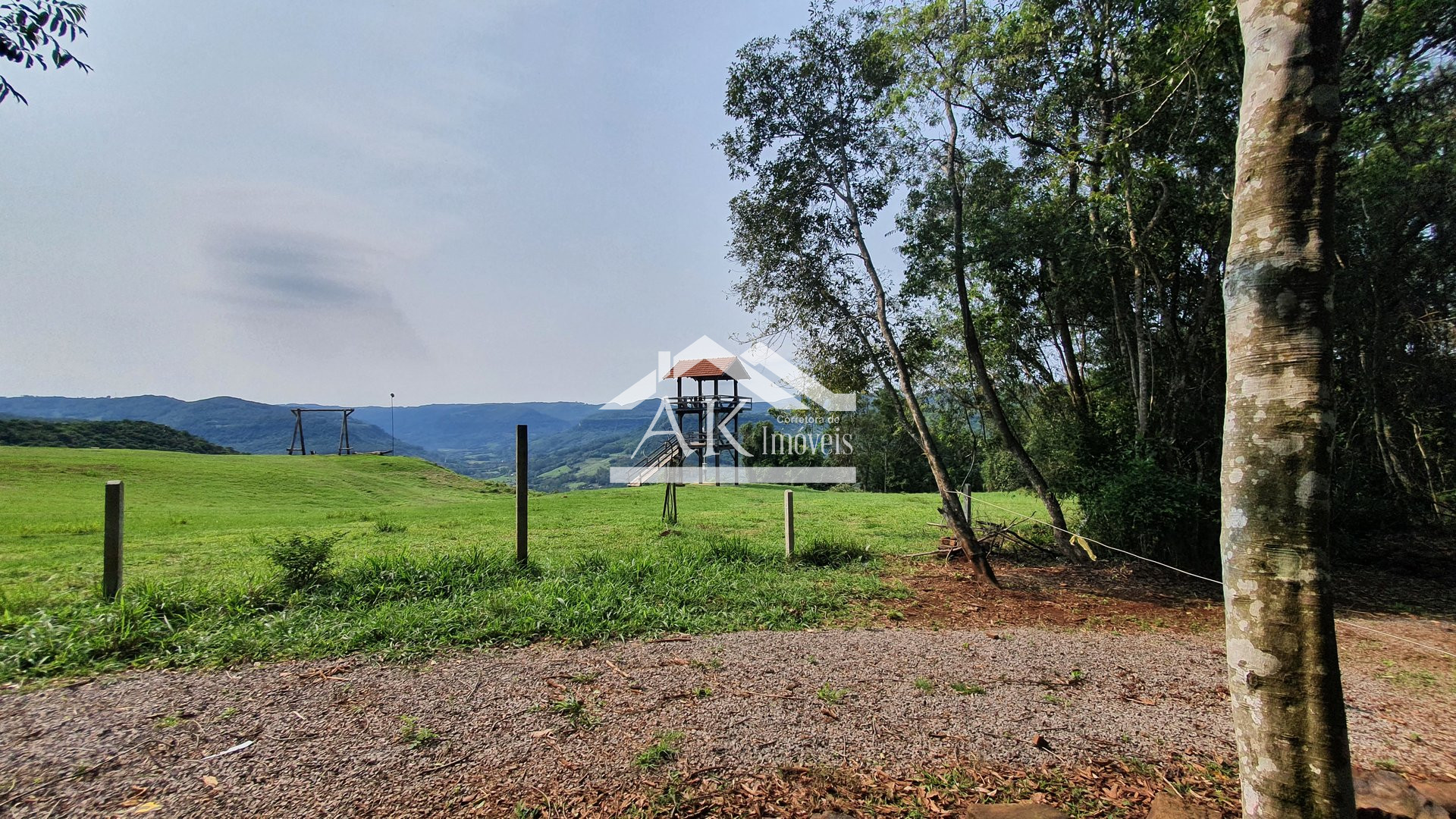 Área de terras totalmente plana à venda em Picada Café na serra gaúcha