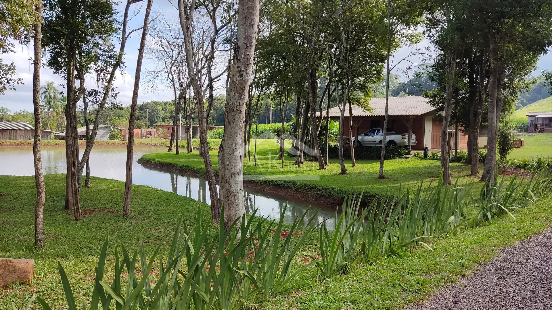 Chácara com açude e vista à venda na zona rural de Dois Irmãos