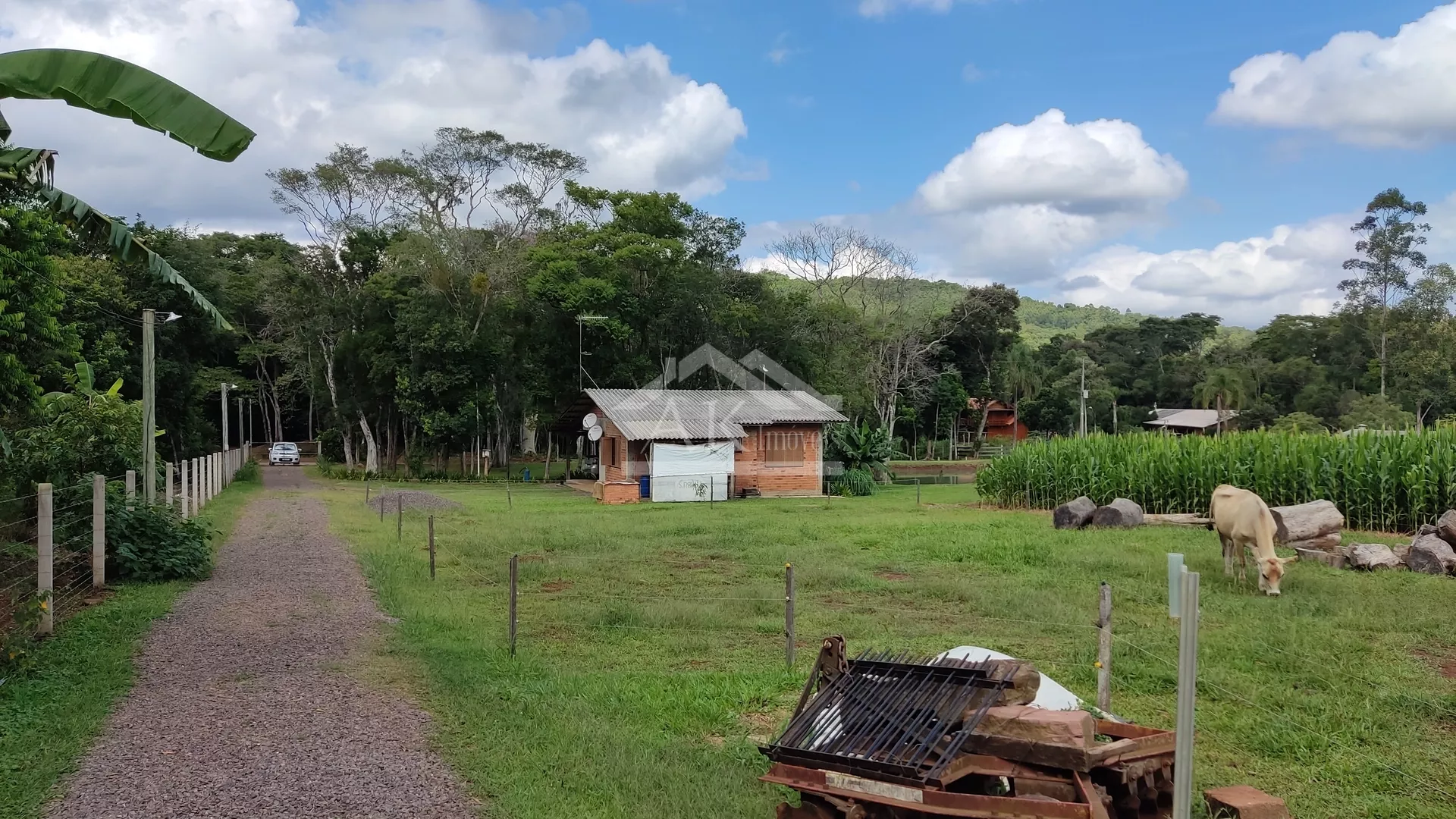 Chácara com açude e vista à venda na zona rural de Dois Irmãos