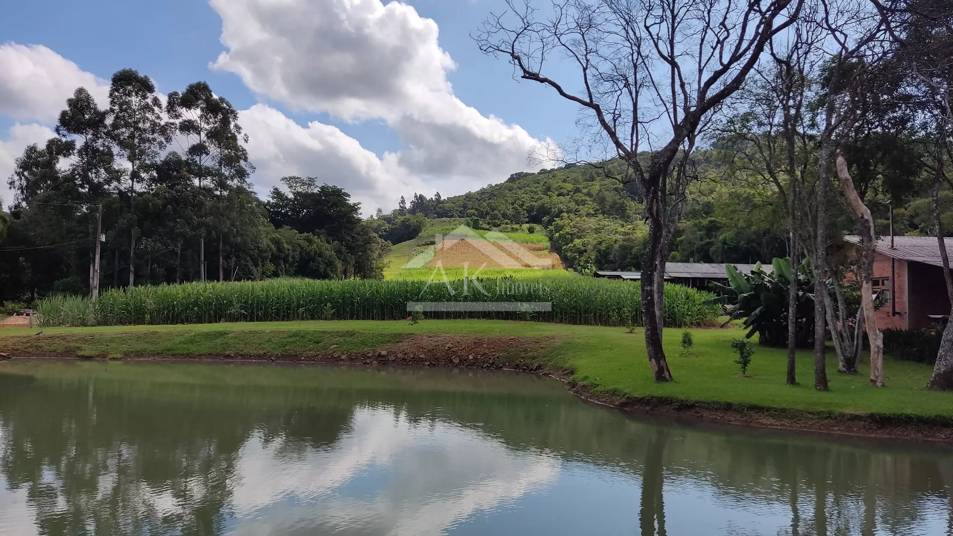 Chácara com açude e vista à venda na zona rural de Dois Irmãos
