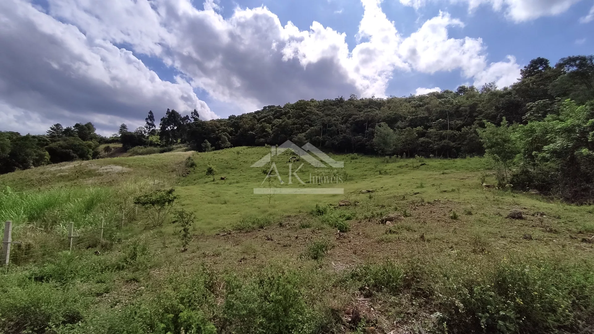 Chácara com açude e vista à venda na zona rural de Dois Irmãos
