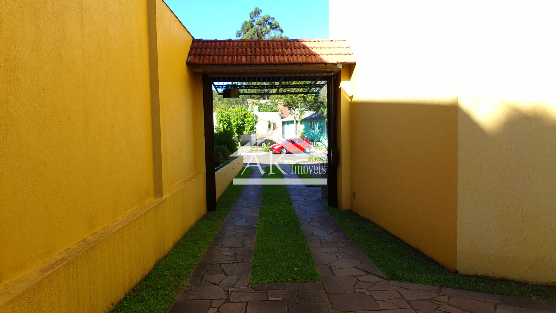Apartamento com piscina a venda no centro de Picada Café, na Serra Gaúcha