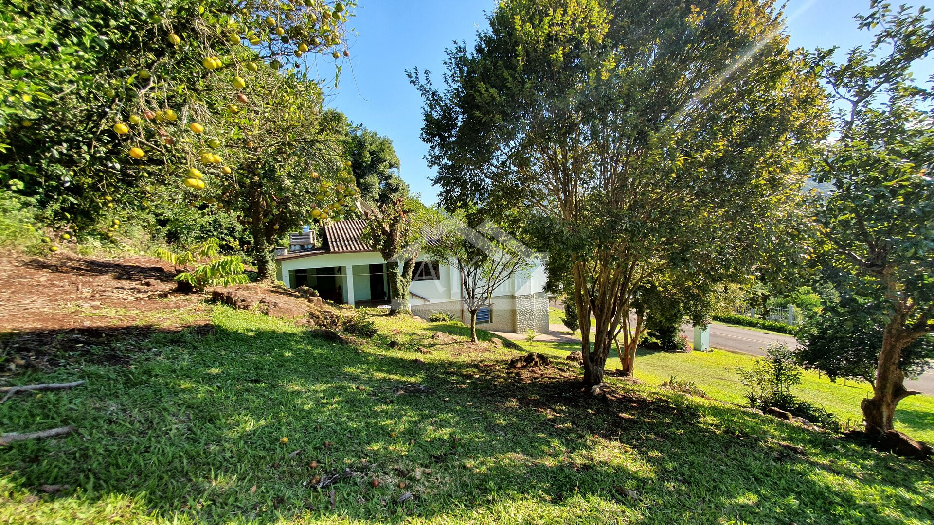 Terreno com linda paisagem a venda em Picada Café na Serra Gaúcha