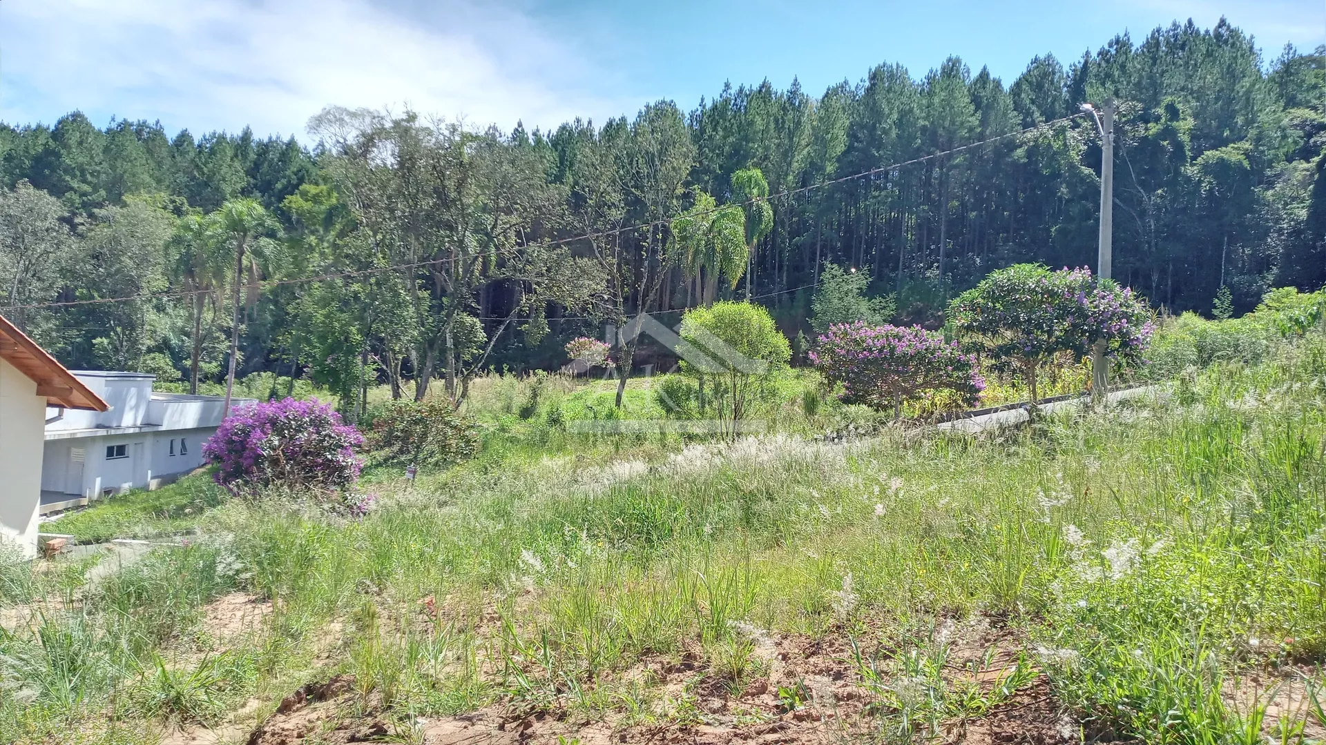Terreno com vista, à venda, no Centro de Picada Café, na Serra Gaúcha