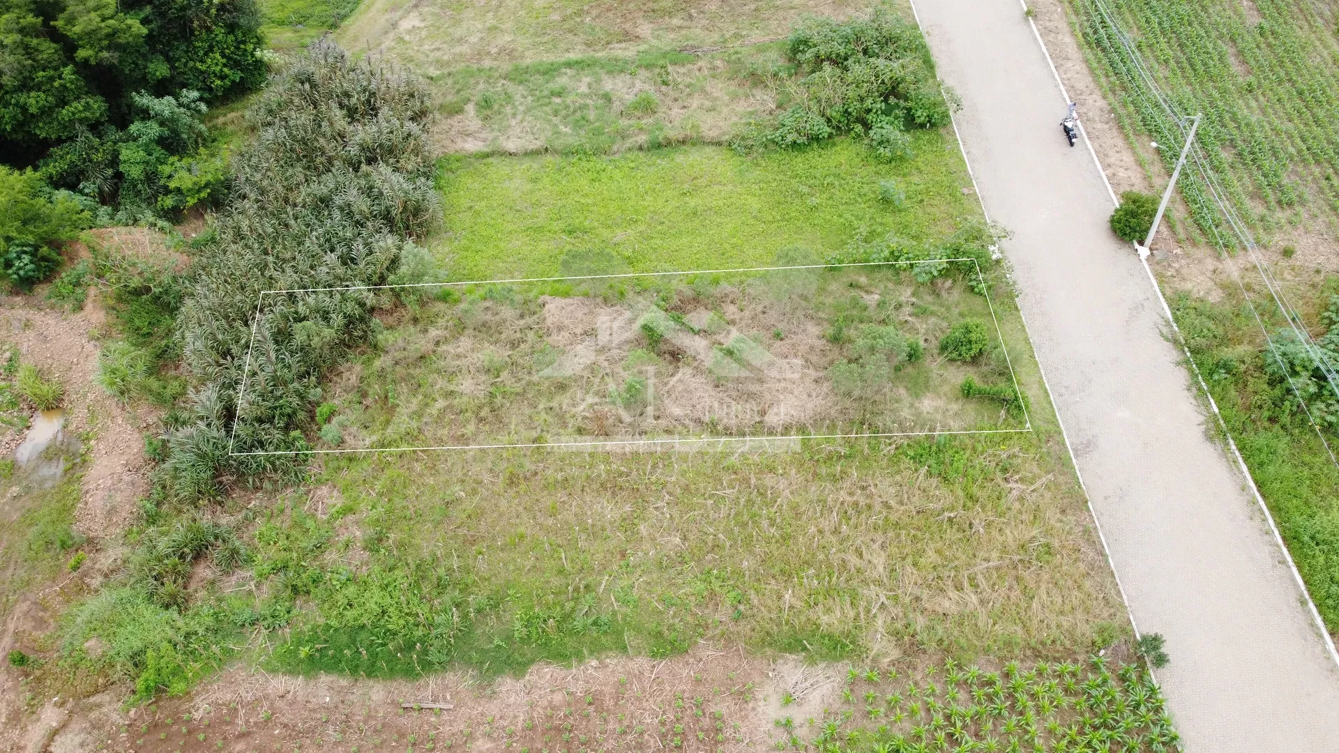 Terreno plano à venda na cidade de Picada Café na Serra Gaúcha