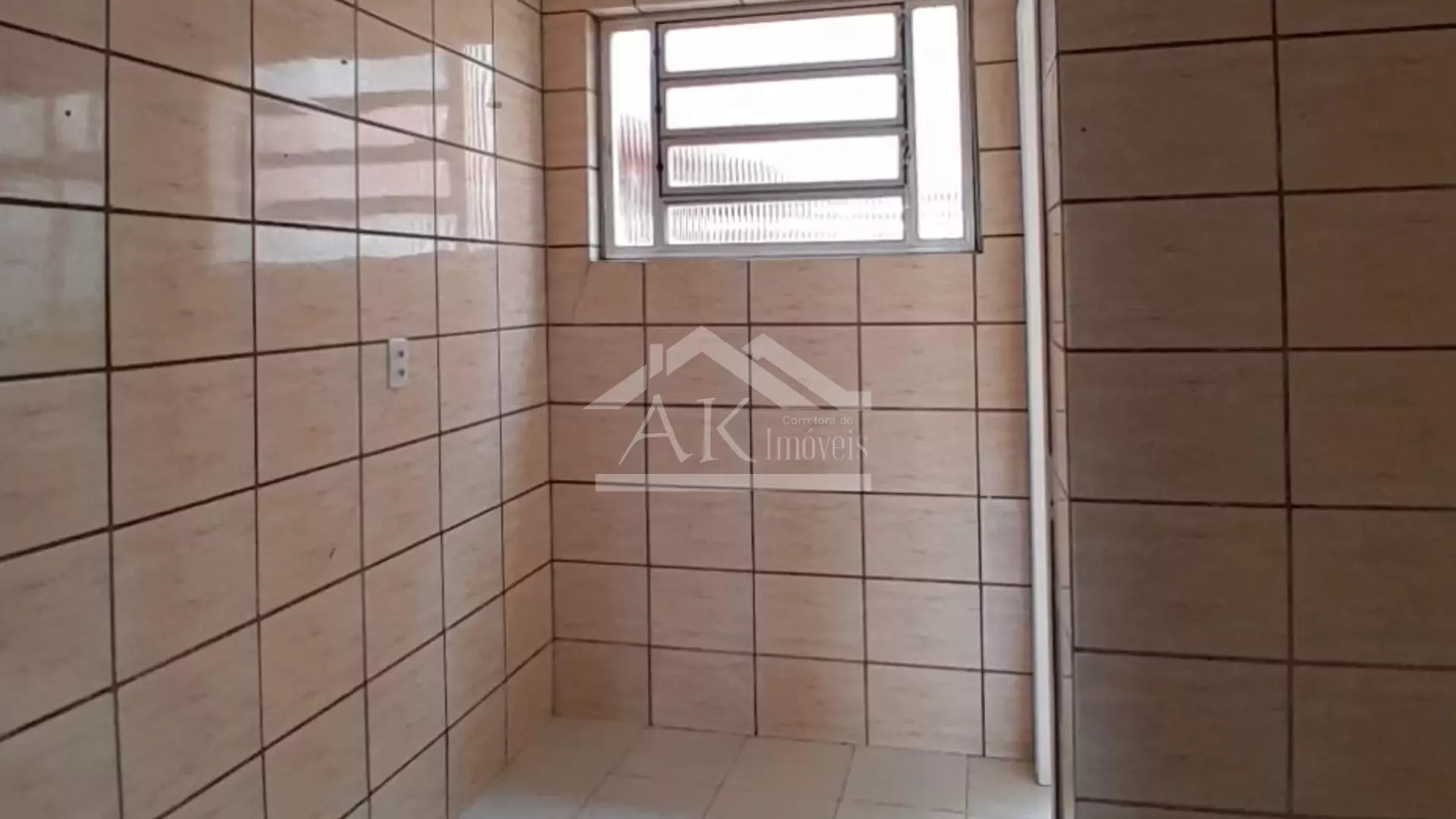 Apartamento com 3 quartos à venda no Bairro Humaitá, Porto Alegre - RS