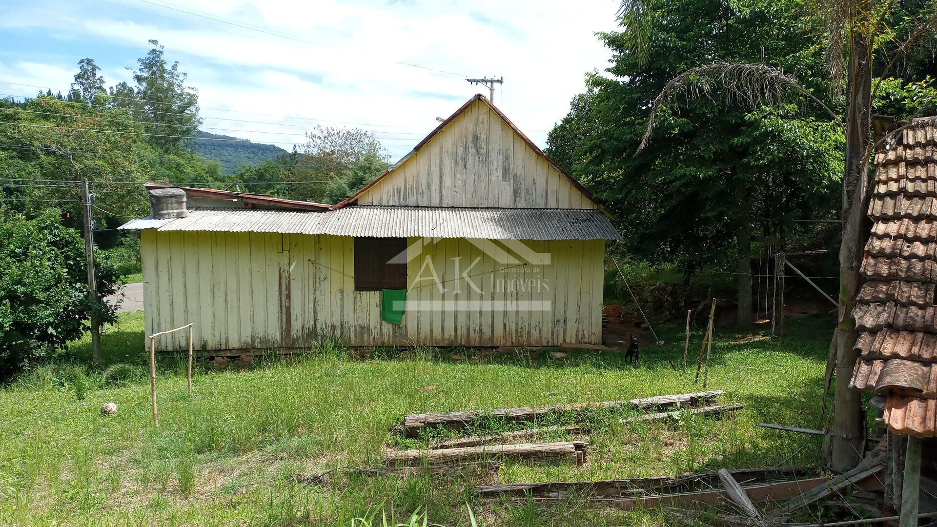 Casa enxaimel à venda em Picada Café na Serra Gaúcha
