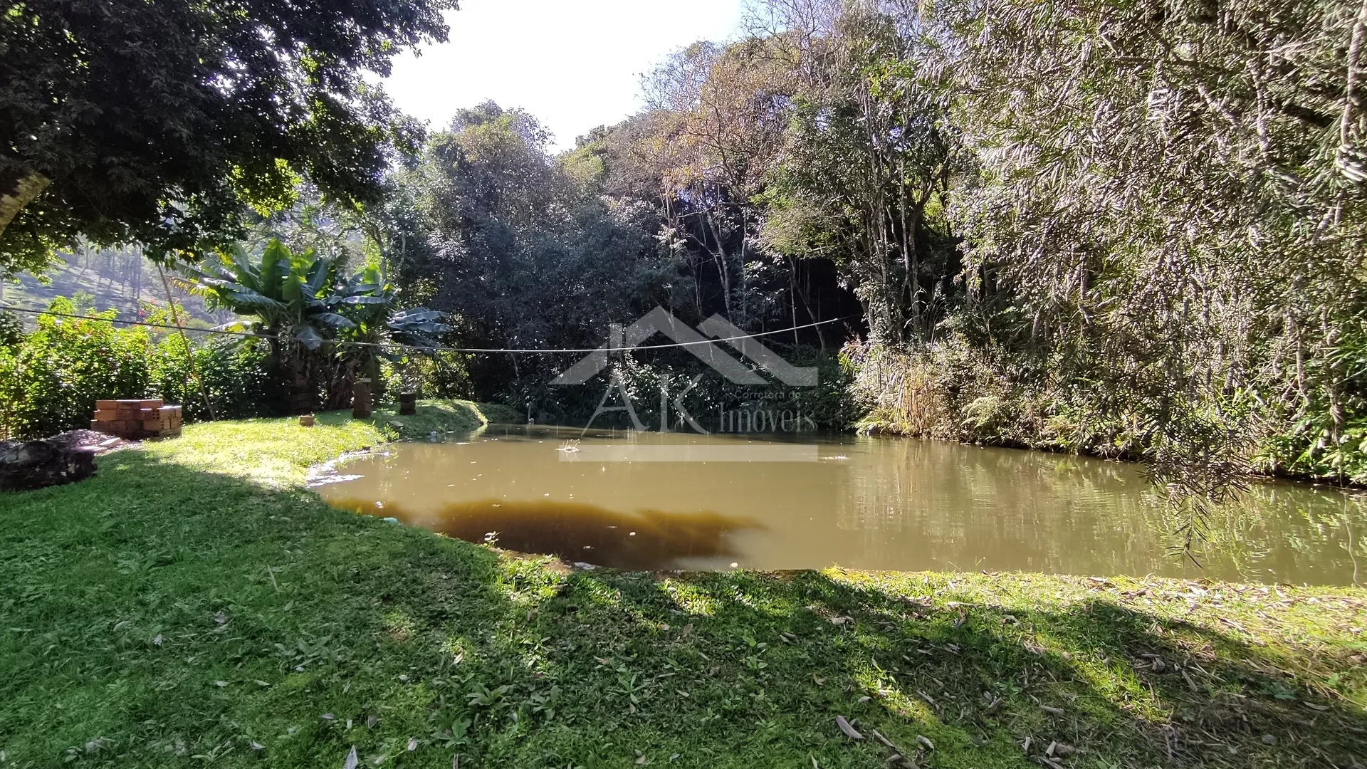 Sítio com riacho à venda em Picada Café na Serra Gaúcha