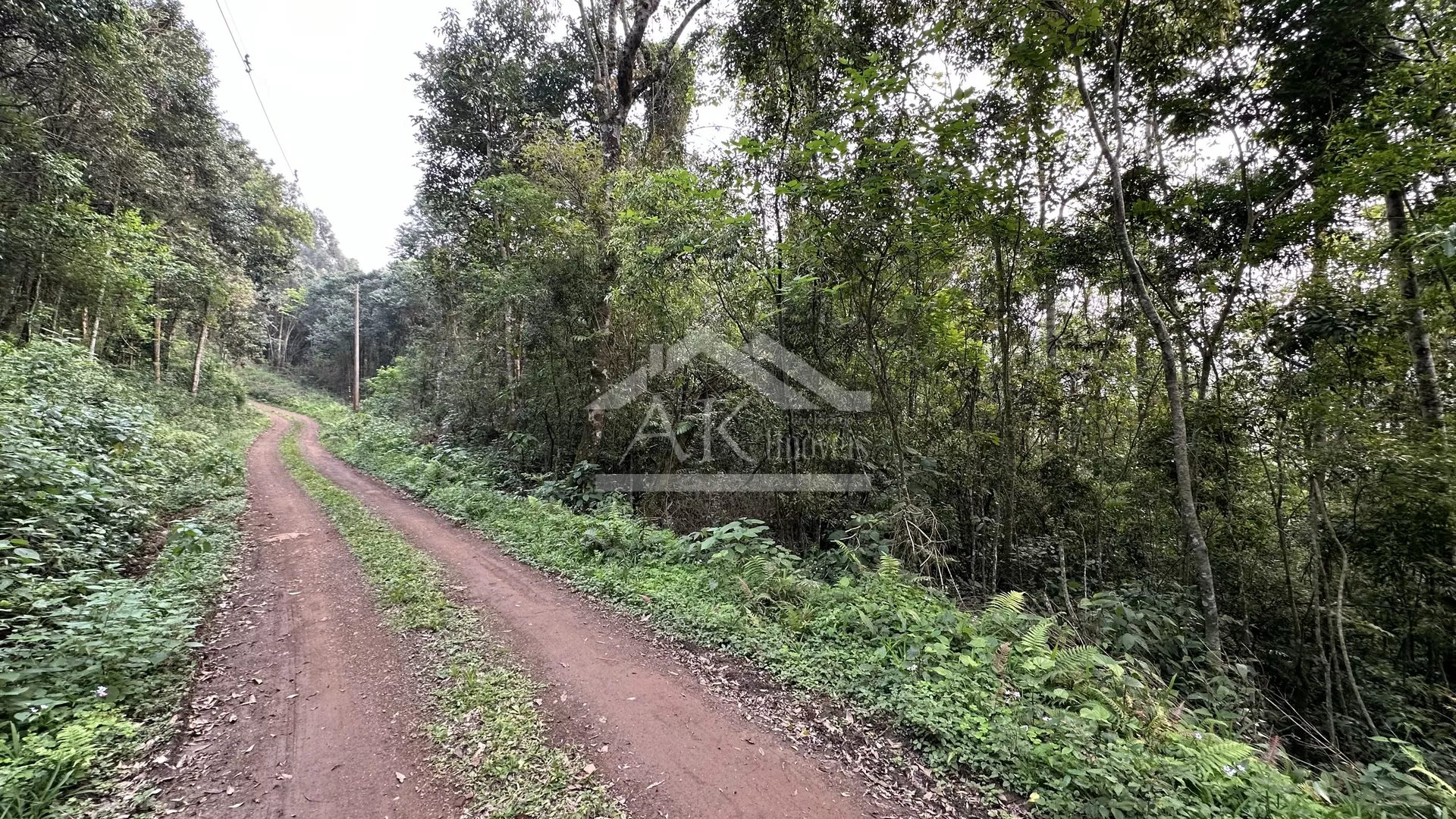 Área de terras com ótima localização à venda em Picada Café na Serra Gaúcha