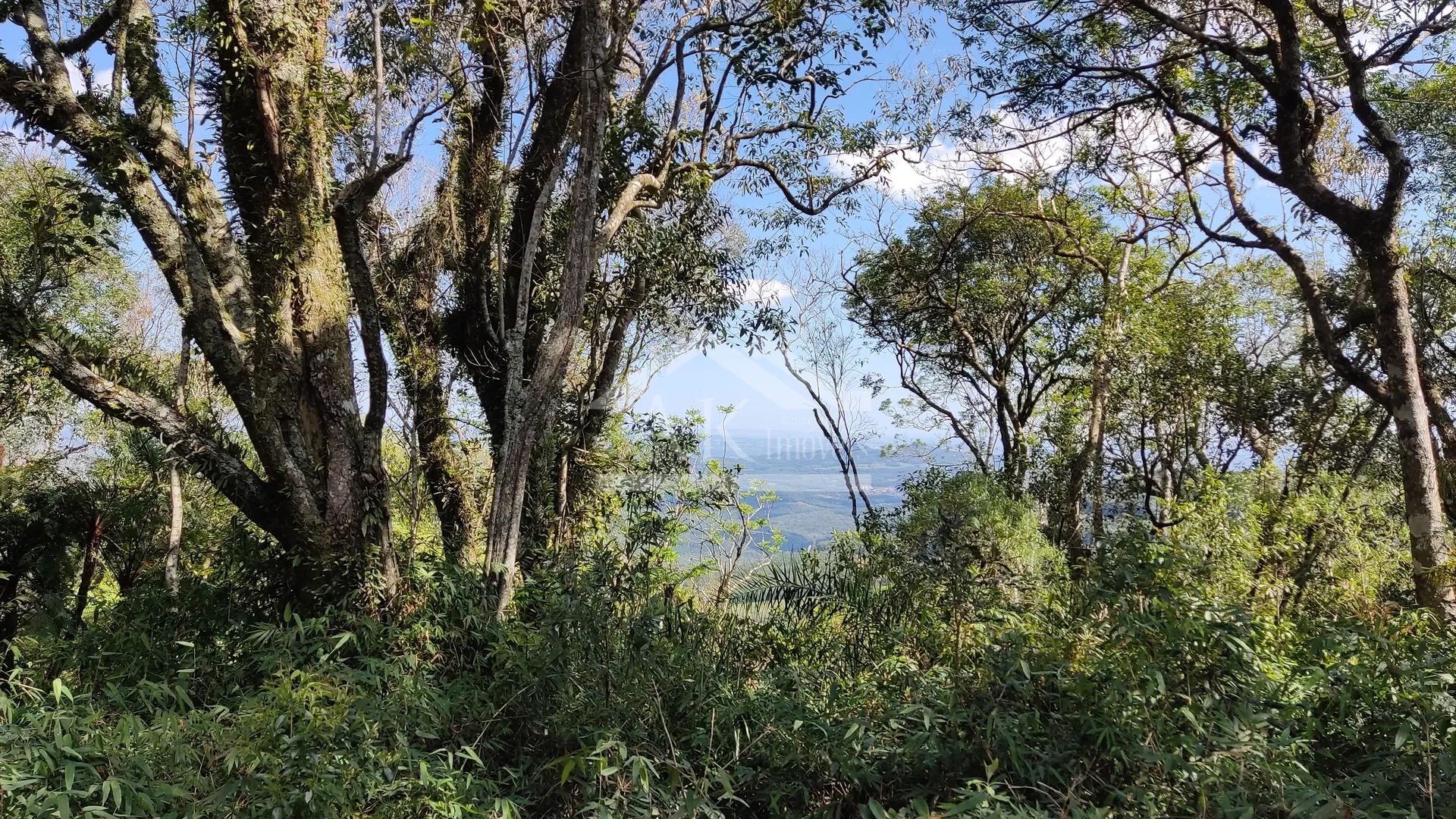 Área de terra com potencial turístico à venda em Morro Reuter na Serra Gaúcha