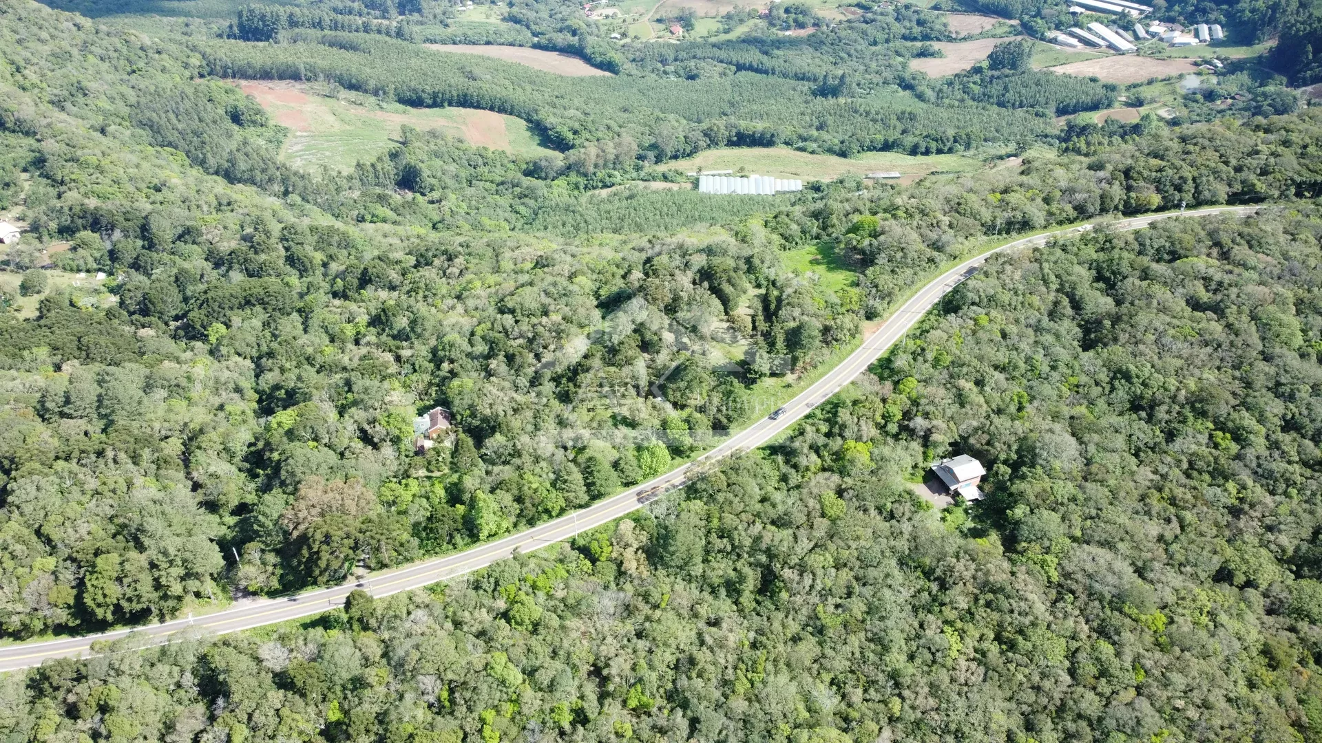 Área de terra com potencial turístico à venda em Morro Reuter na Serra Gaúcha
