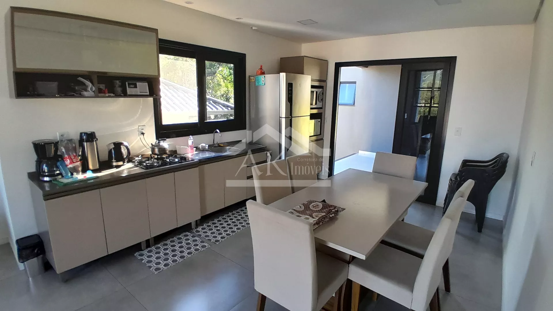 Belíssima casa com 3 quartos à venda em Picada Café, na Serra Gaúcha
