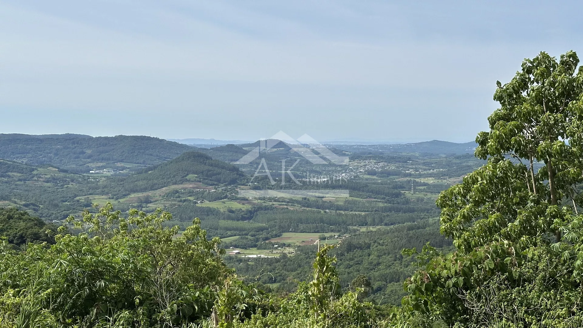 Área de terra com vista panorâmica à venda em Linha Nova RS