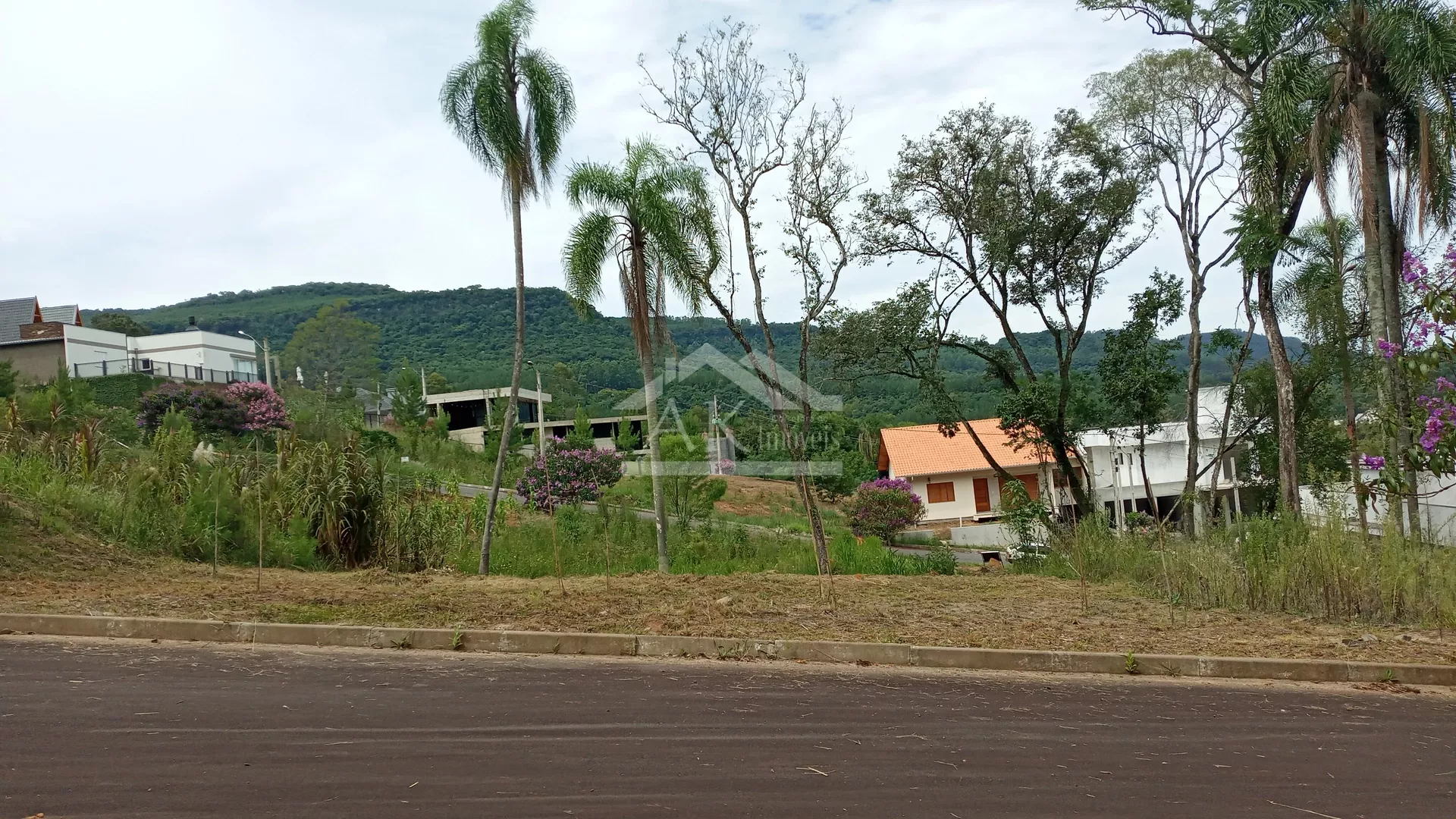 Terreno à venda no Centro de Picada Café, na Serra Gaúcha