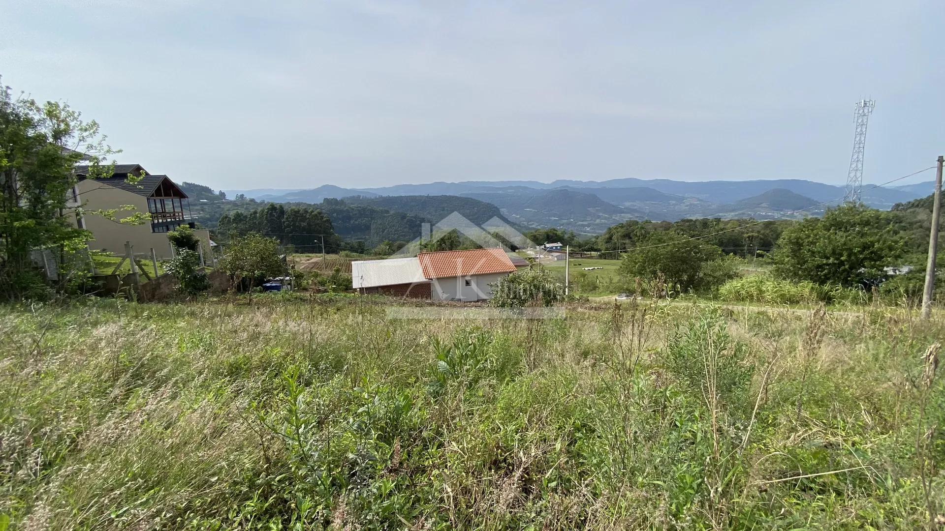 Belíssimo terreno com vista à venda na cidade de Linha Nova na Serra Gaúcha