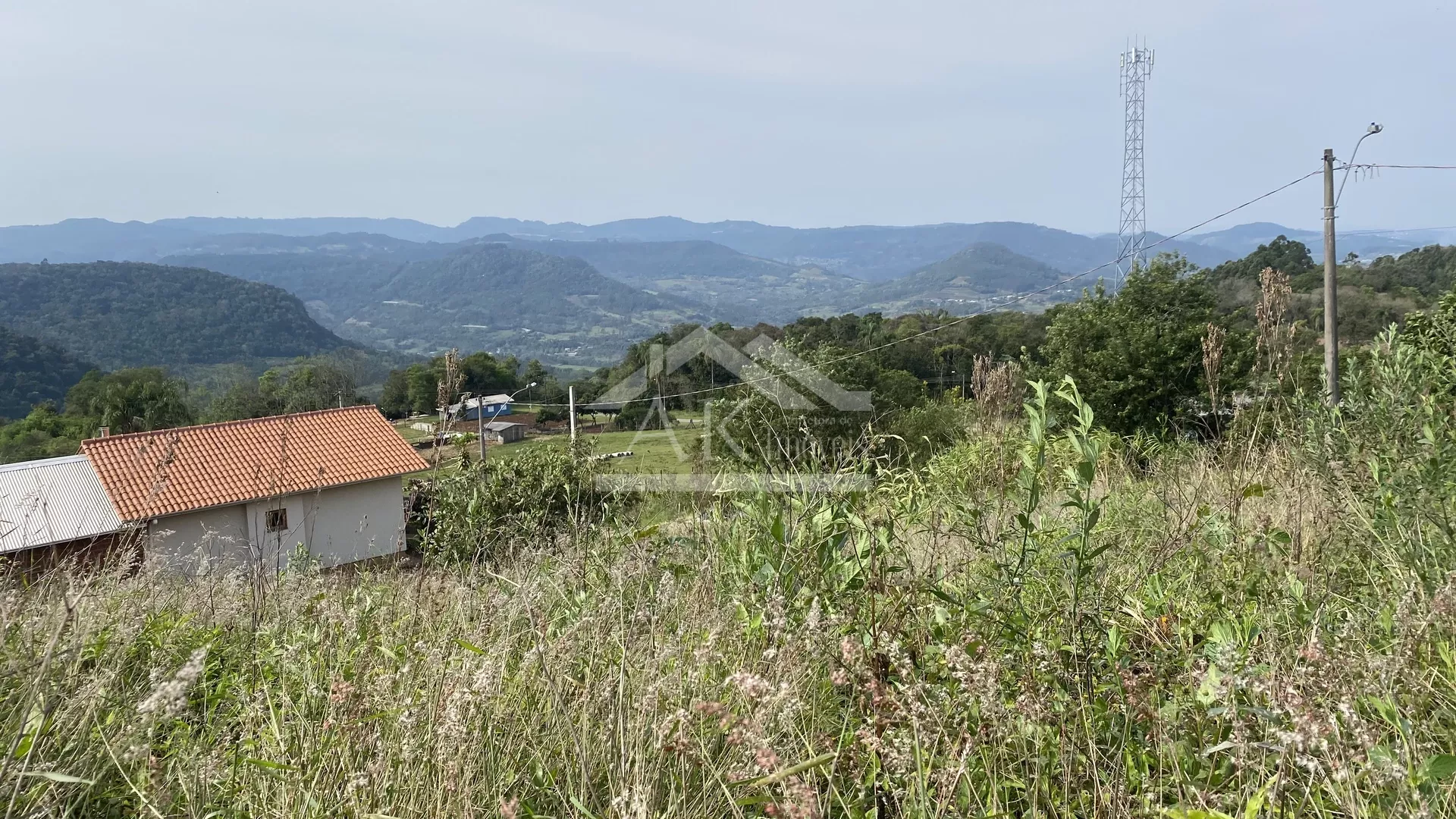 Belíssimo terreno com vista à venda na cidade de Linha Nova na Serra Gaúcha