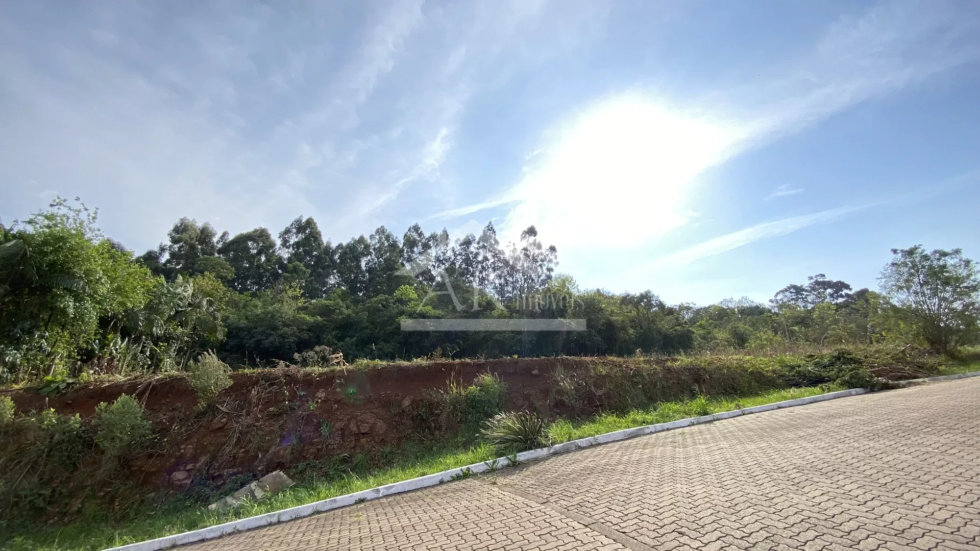 Belo terreno à venda na cidade de Linha Nova, na Serra Gaúcha