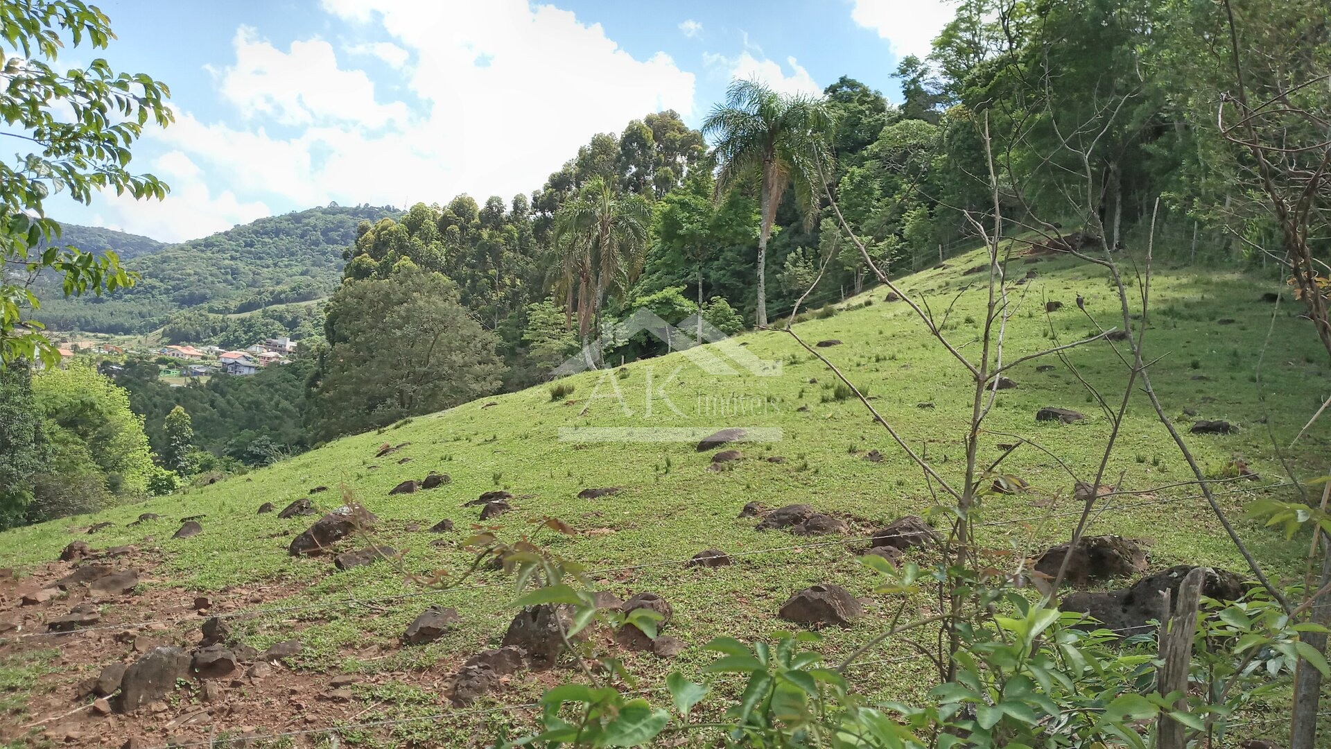Amplo terreno, com vista panorâmica, a venda em Morro Reuter na Serra Gaúcha