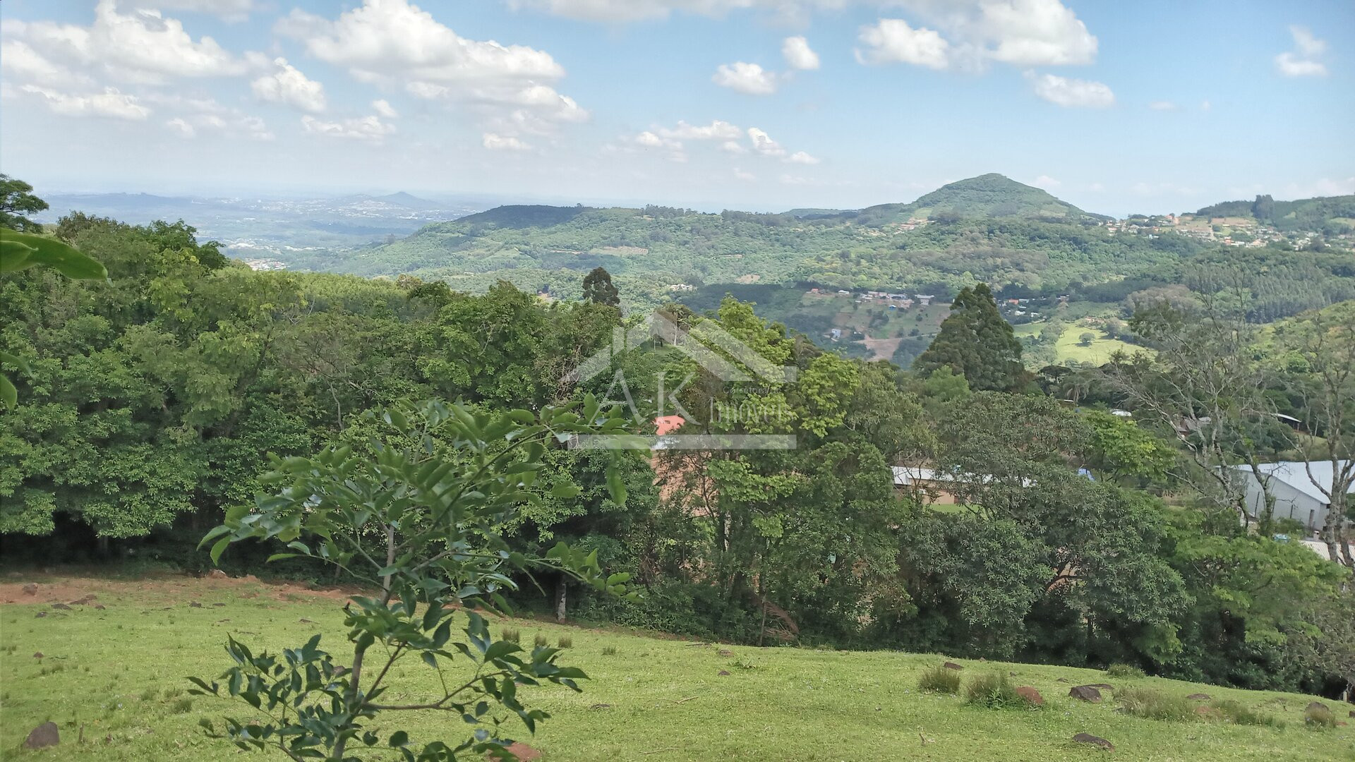 Amplo terreno, com vista panorâmica, a venda em Morro Reuter na Serra Gaúcha