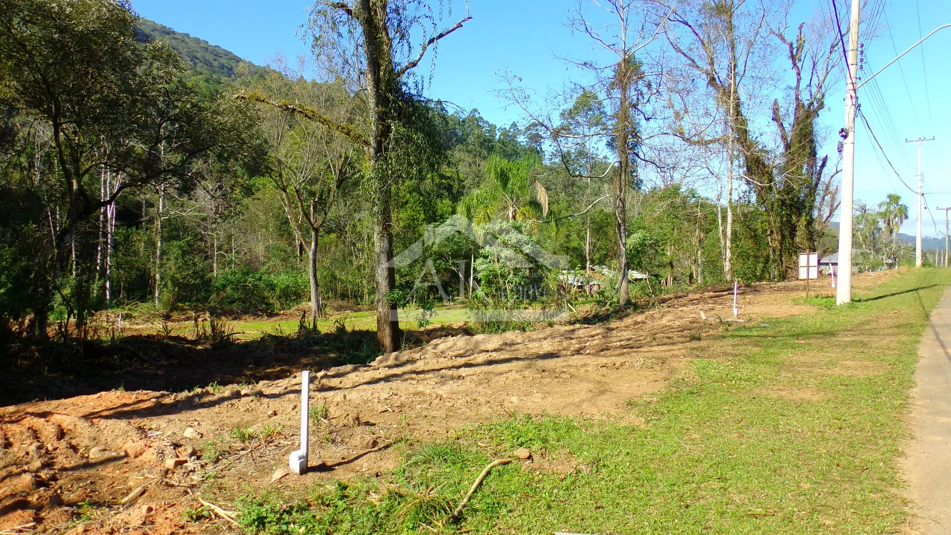 Terrenos com infraestrutura completa à venda em Picada Café na Serra Gaúcha