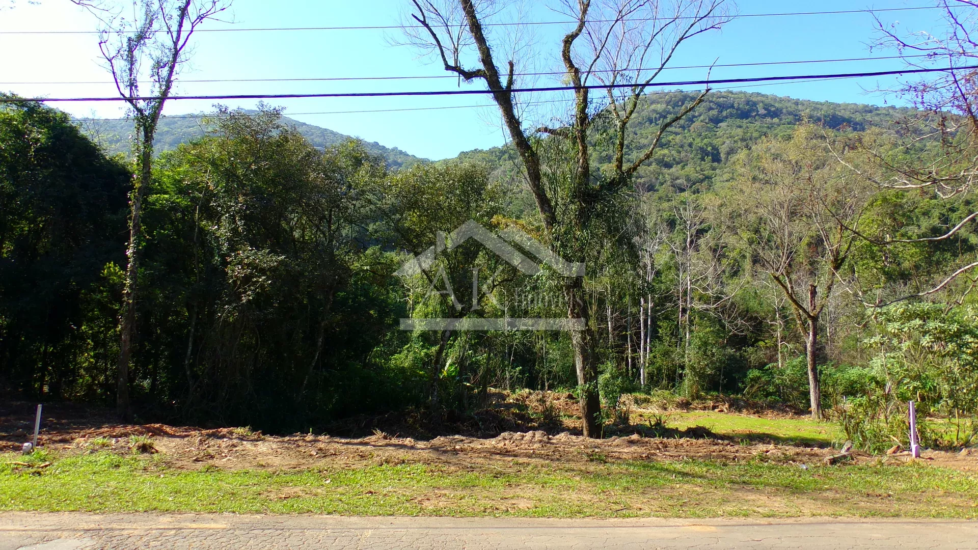 Terrenos com infraestrutura completa à venda em Picada Café na Serra Gaúcha