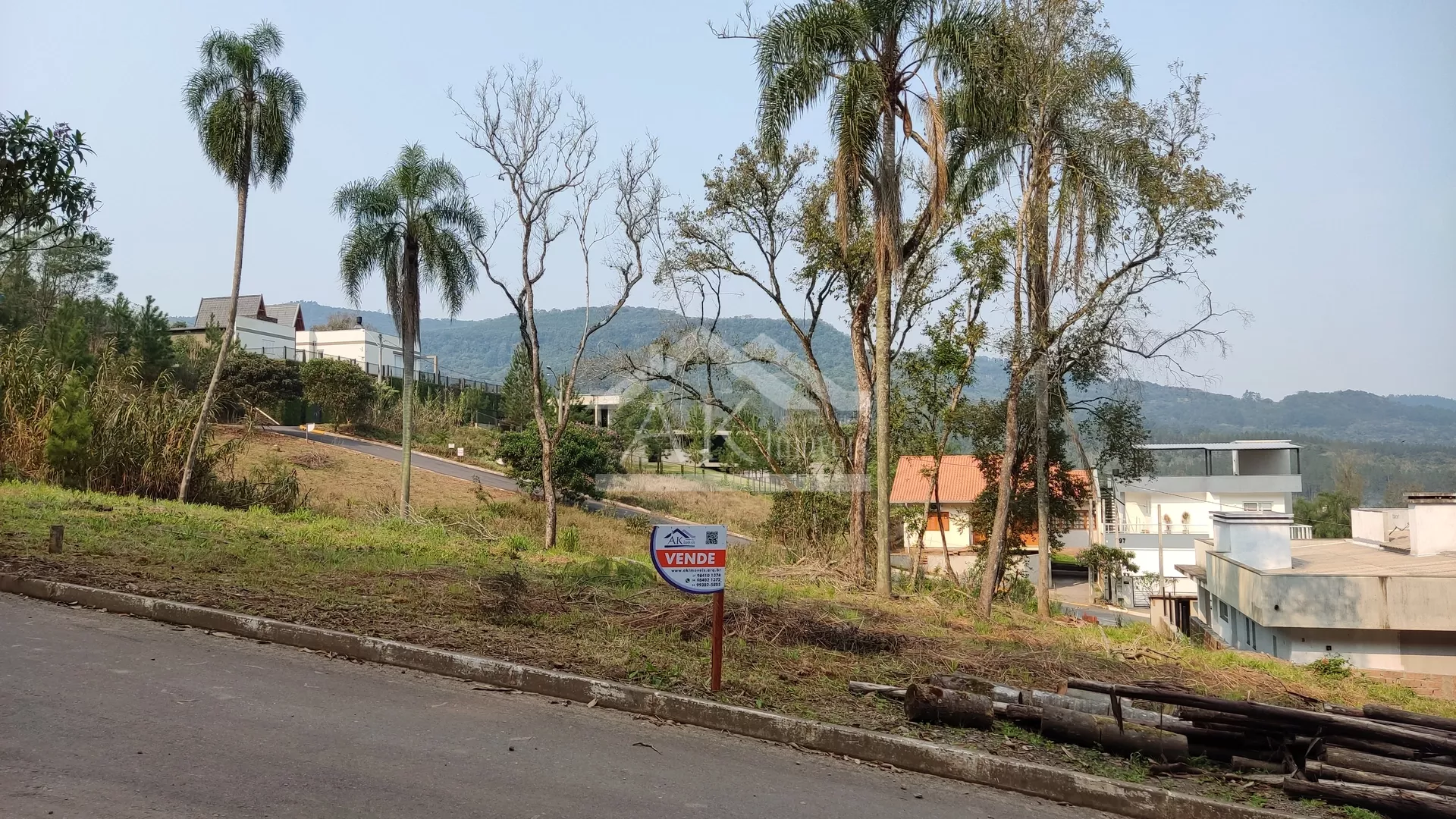 Amplo terreno à venda no Centro de Picada Café, na Serra Gaúcha