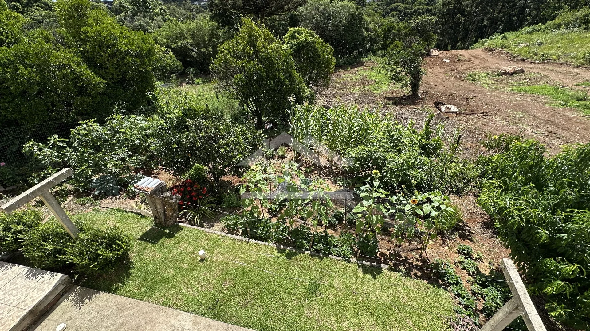 Belíssima casa de dois pavimentos, à venda em Nova Petrópolis na Serra Gaúcha