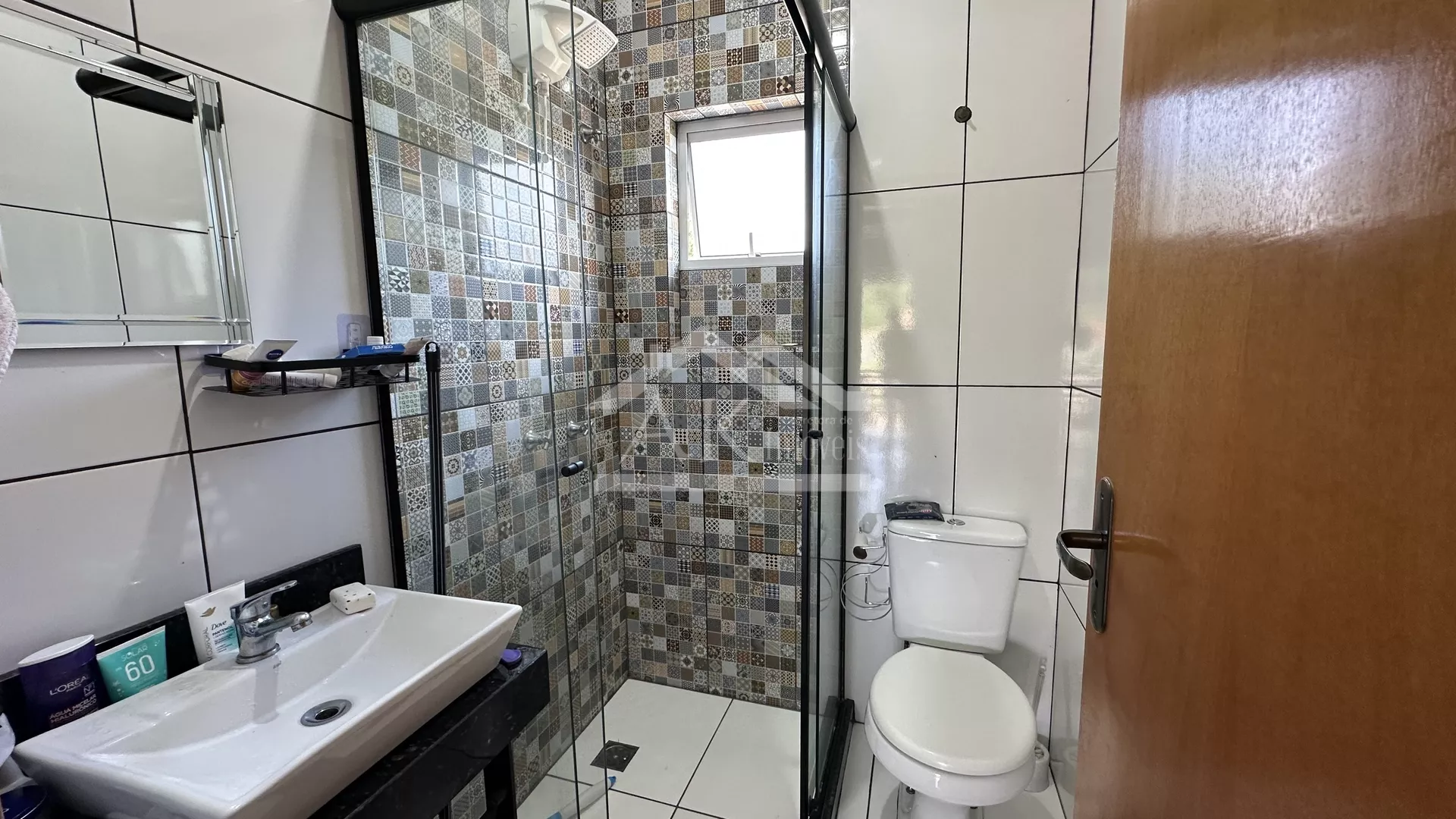 Belíssima casa de dois pavimentos, à venda em Nova Petrópolis na Serra Gaúcha