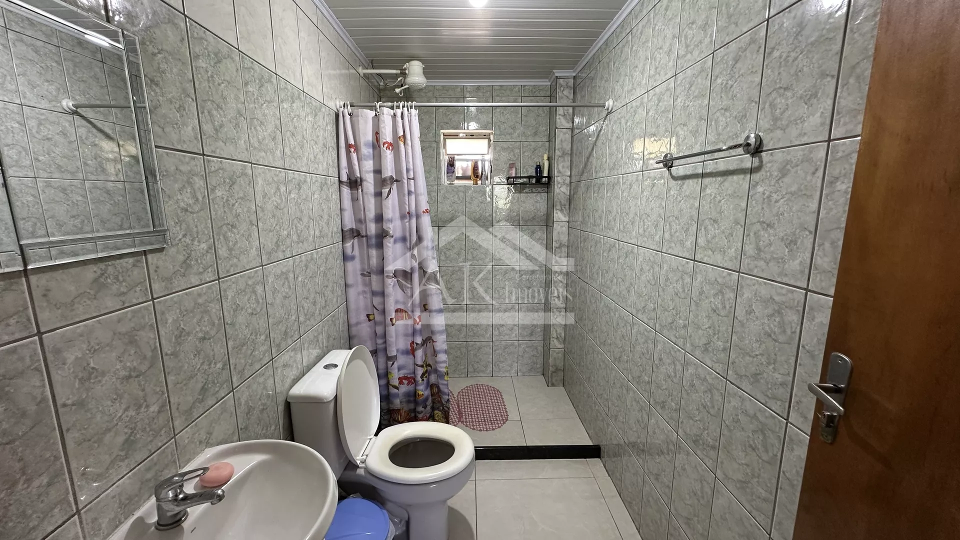 Belíssima casa de dois pavimentos, à venda em Nova Petrópolis na Serra Gaúcha