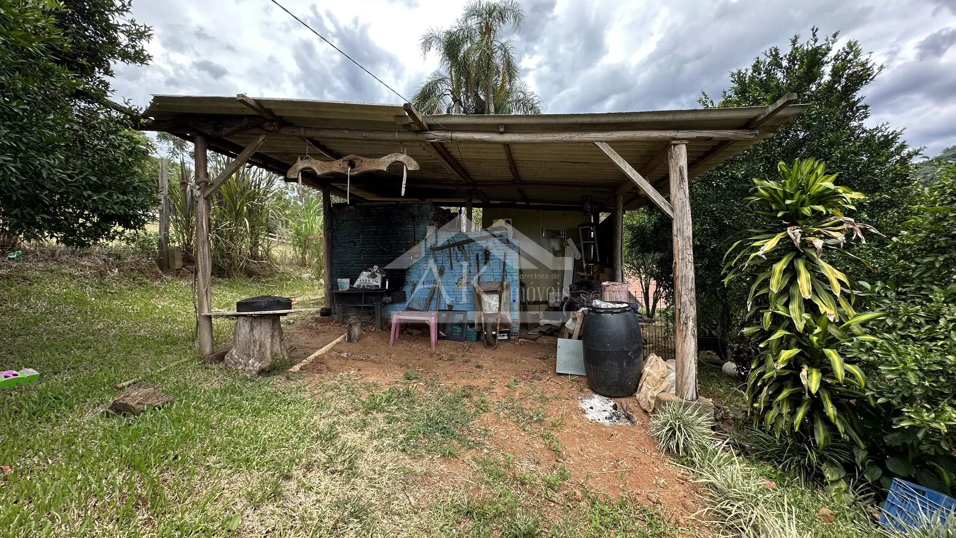 Casa com amplo terreno à venda em Picada Café na Serra Gaúcha