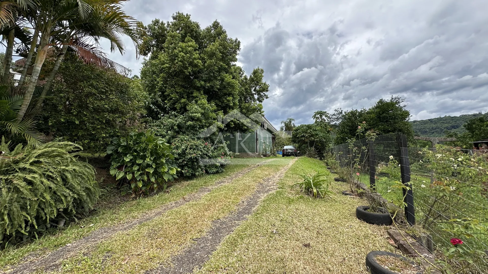 Casa com amplo terreno à venda em Picada Café na Serra Gaúcha