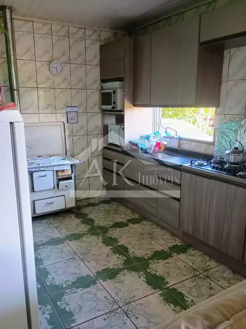 Casa com amplo terreno à venda em Picada Café na Serra Gaúcha