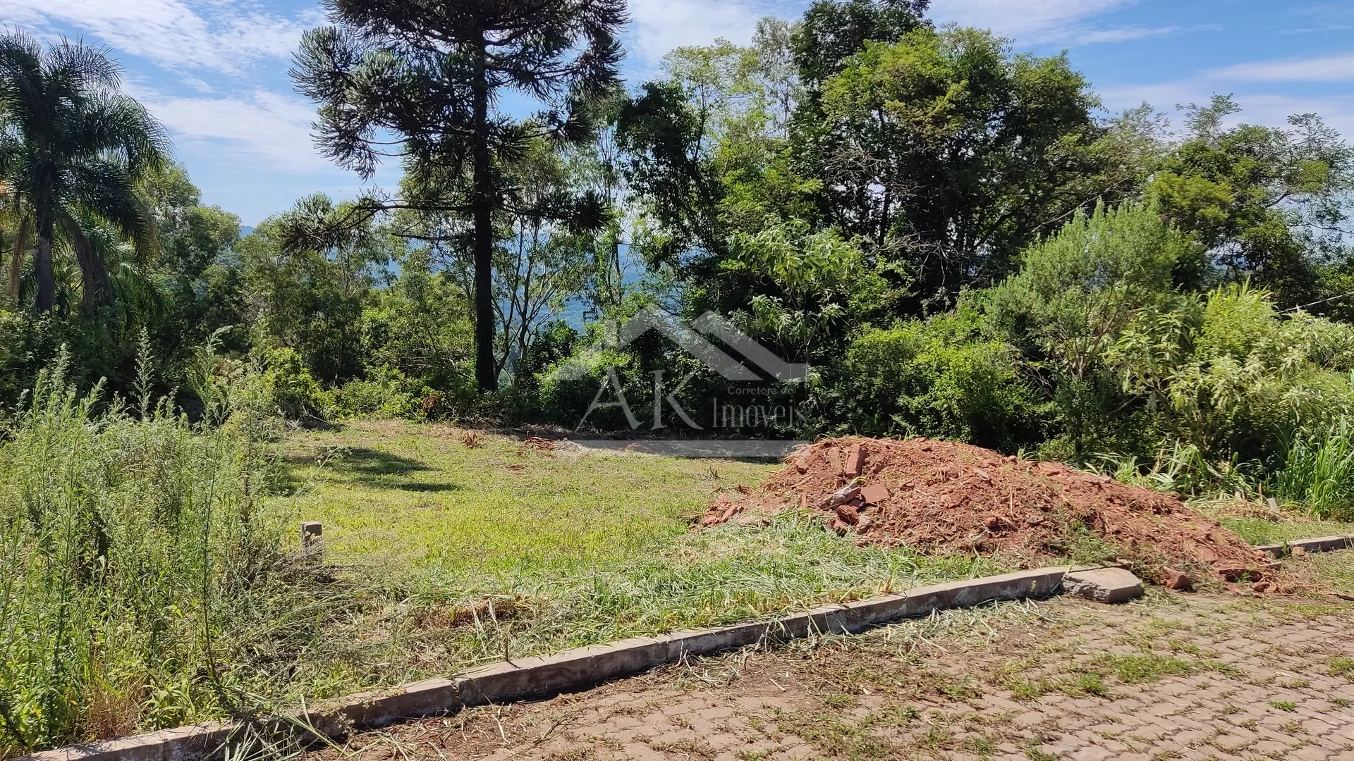 Terreno urbano à venda no bairro Pinhal Alto em Nova Petrópolis na Serra Gaúcha
