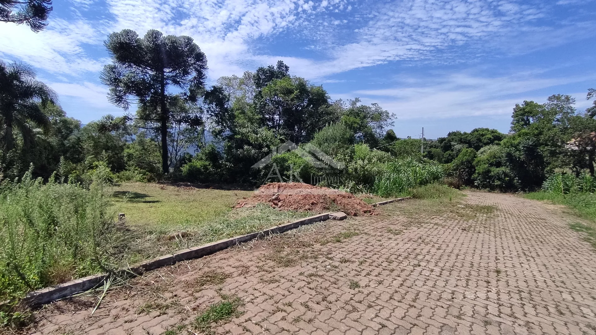 Terreno urbano à venda no bairro Pinhal Alto em Nova Petrópolis na Serra Gaúcha