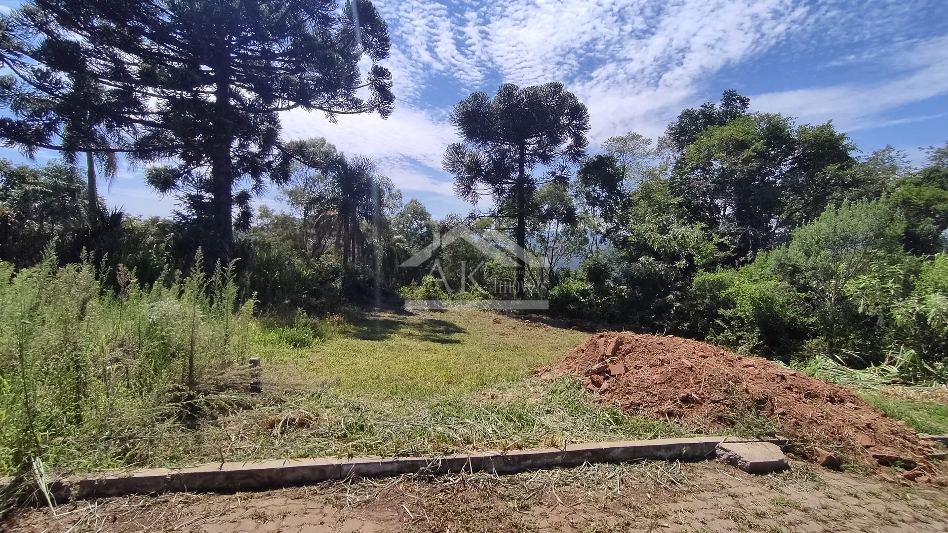 Terreno urbano à venda no bairro Pinhal Alto em Nova Petrópolis na Serra Gaúcha