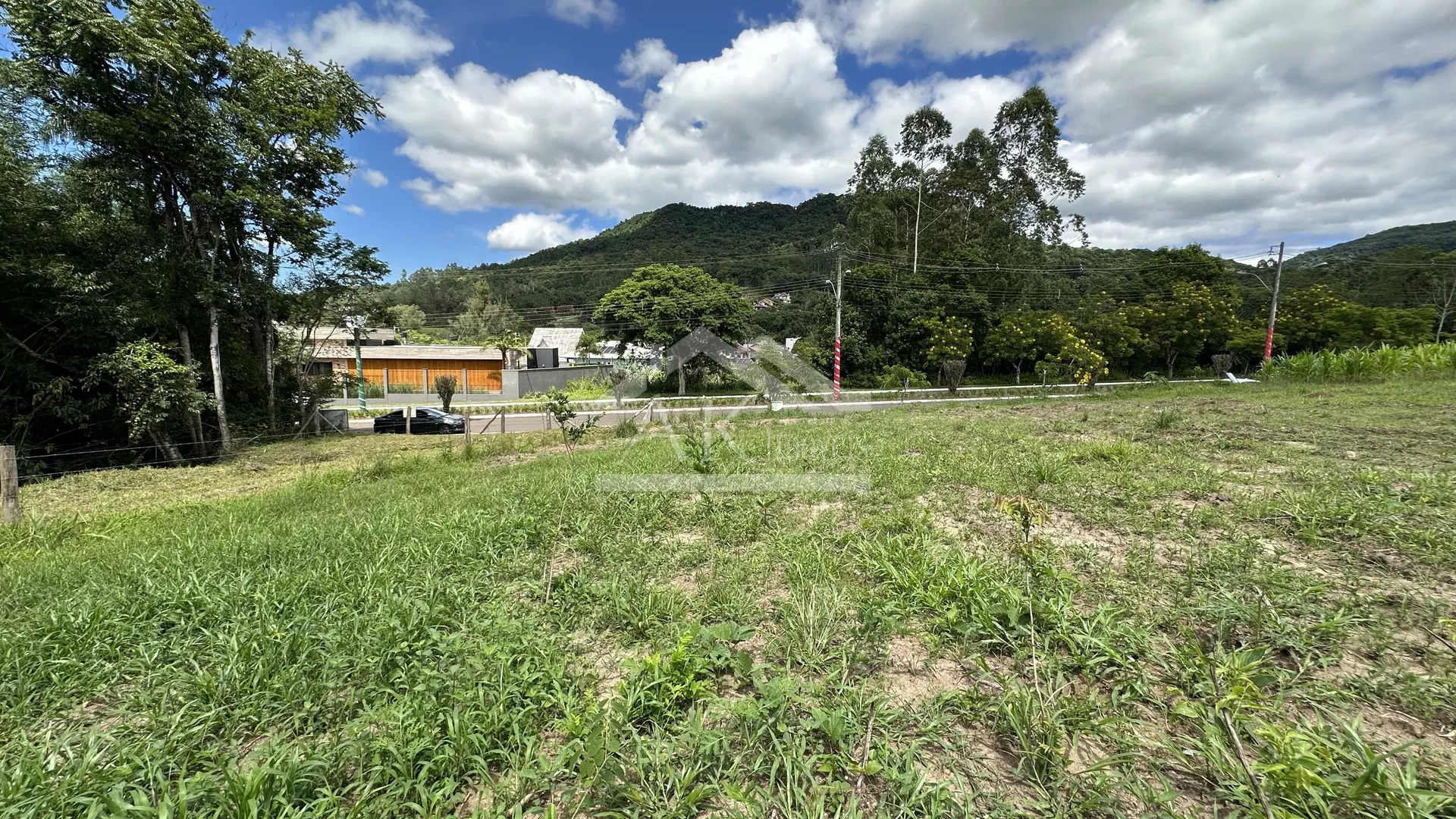 Excelente terreno à venda no centro de Picada Café, na Serra Gaúcha