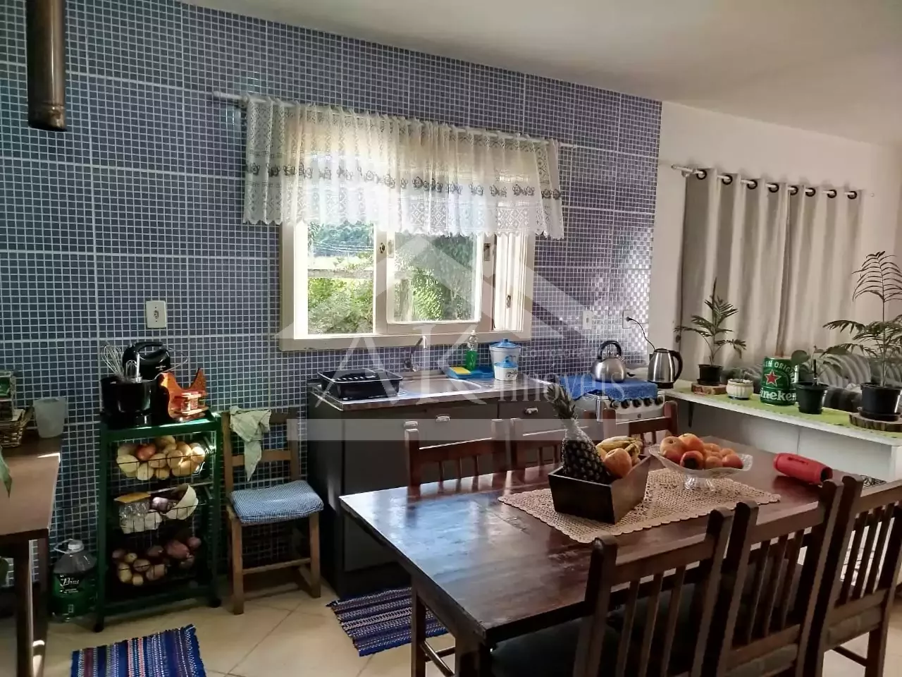 Casa com amplo terreno à venda no bairro Pinhal Alto em Nova Petrópolis